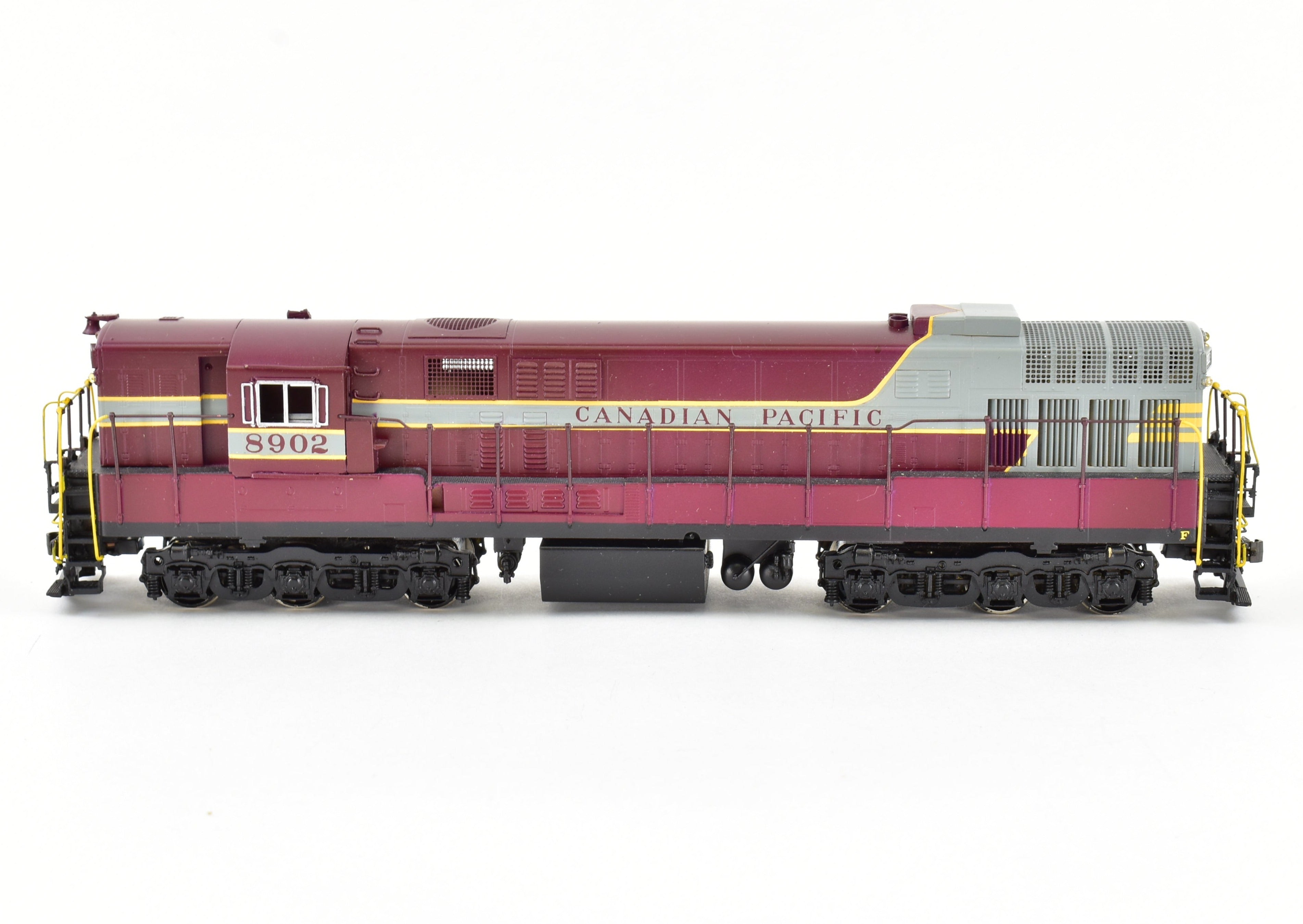 High - Quality HO Scale Brass Alco Model Train of Canadian Pacific Fairbanks Morse FM H - 24 - 66 Professionally Painted No. 8902 with New Northwest Short Line Gears