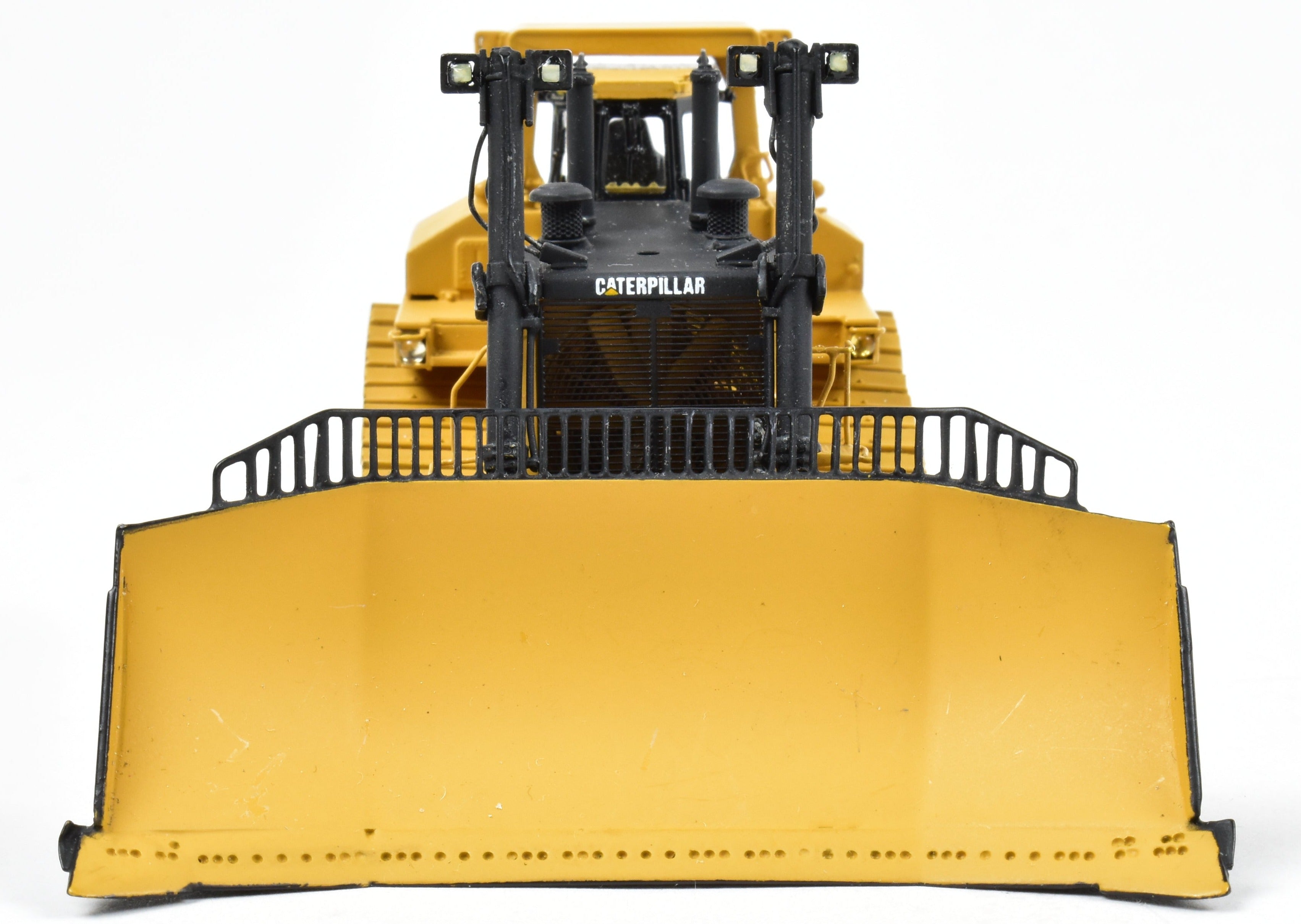 High - Quality HO Scale Brass Construction Model of Caterpillar D11R Track Type Tractor with Factory - Applied Yellow Paint