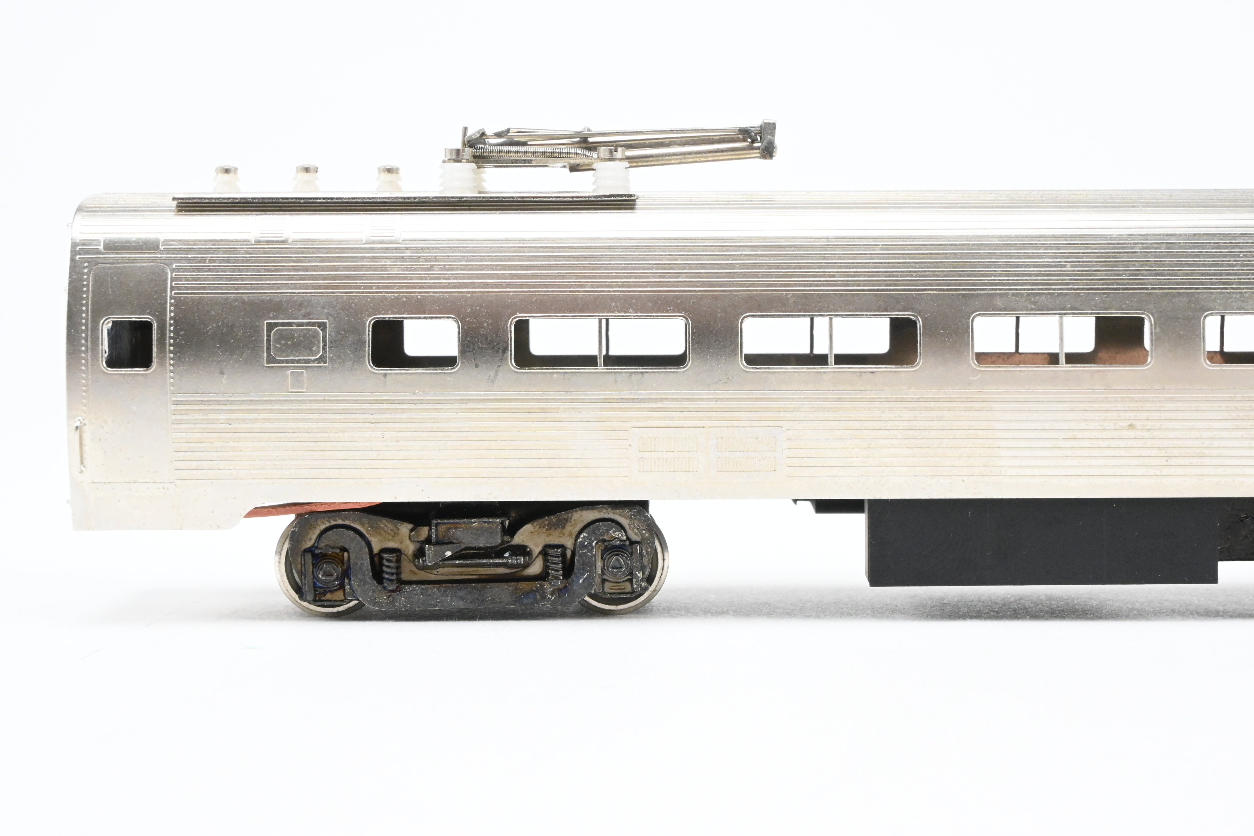 HO Scale Brass Gem Models Collectible PC - Penn Central/Amtrak Budd Metroliner 2-Car Set (1 Powered and 1 Non-Powered) with Factory Plated and Unlettered Finish