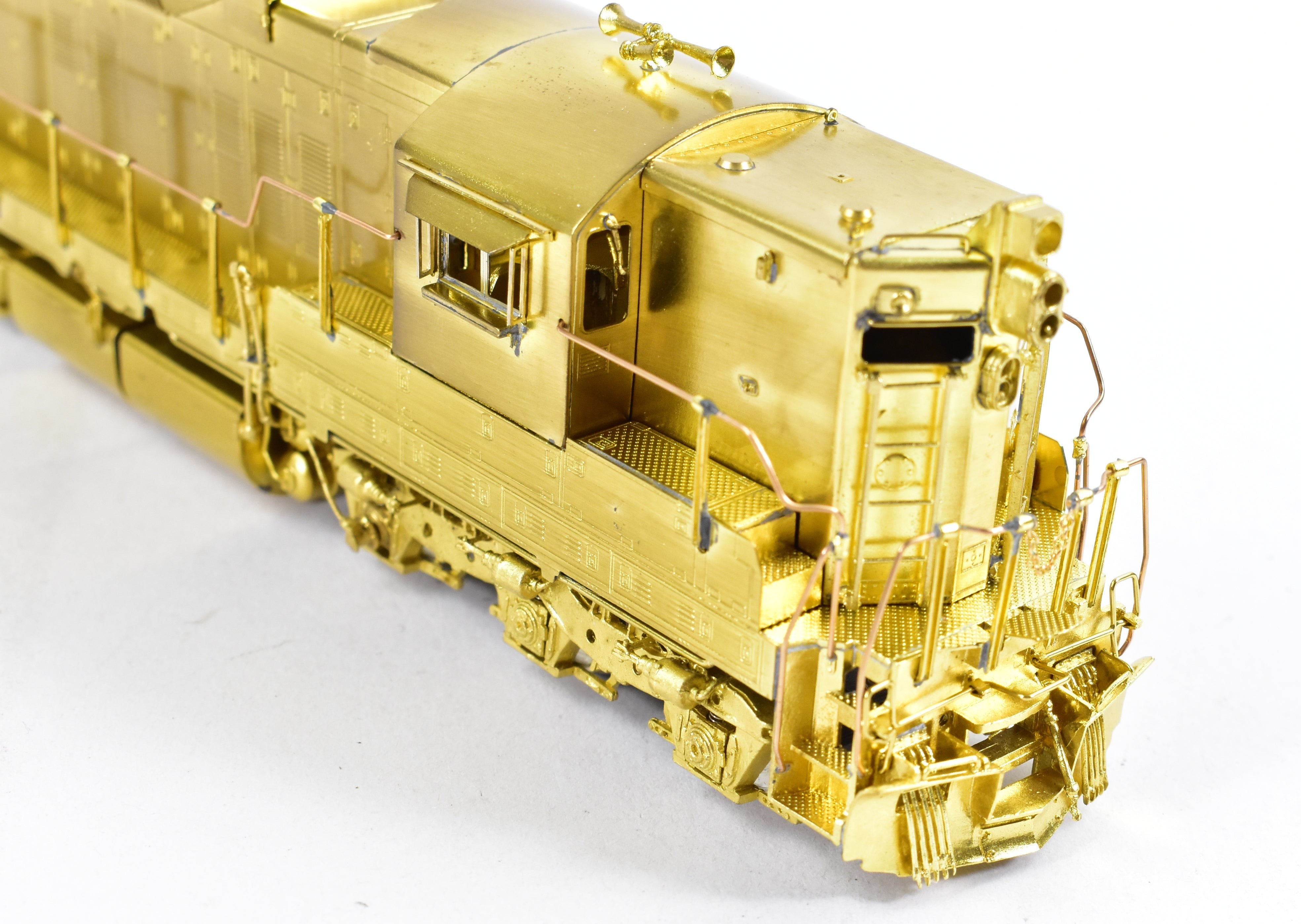 HO Scale Brass Model Train - Overland Models Inc. (OMI) Southern Pacific (SP) EMD SD9E Locomotives with Road Numbers 4300 - 4400