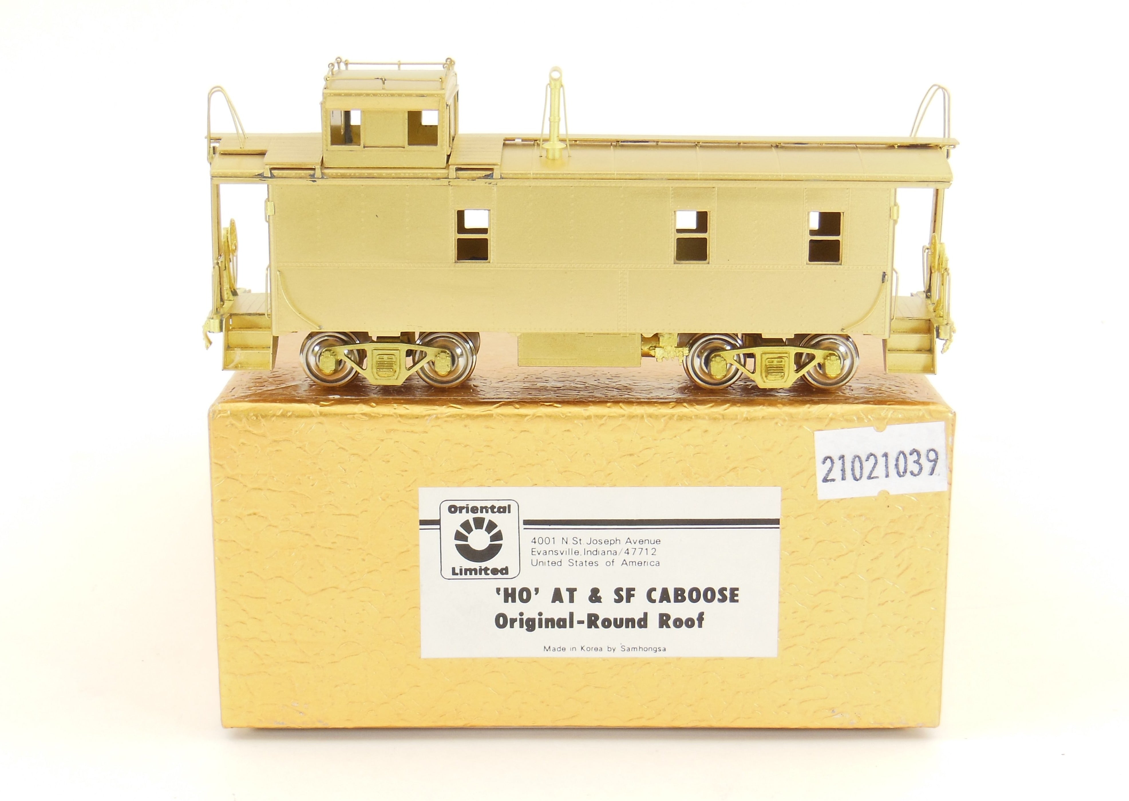 HO Brass Oriental Limited ATSF Santa Fe Classic Round Roof Caboose