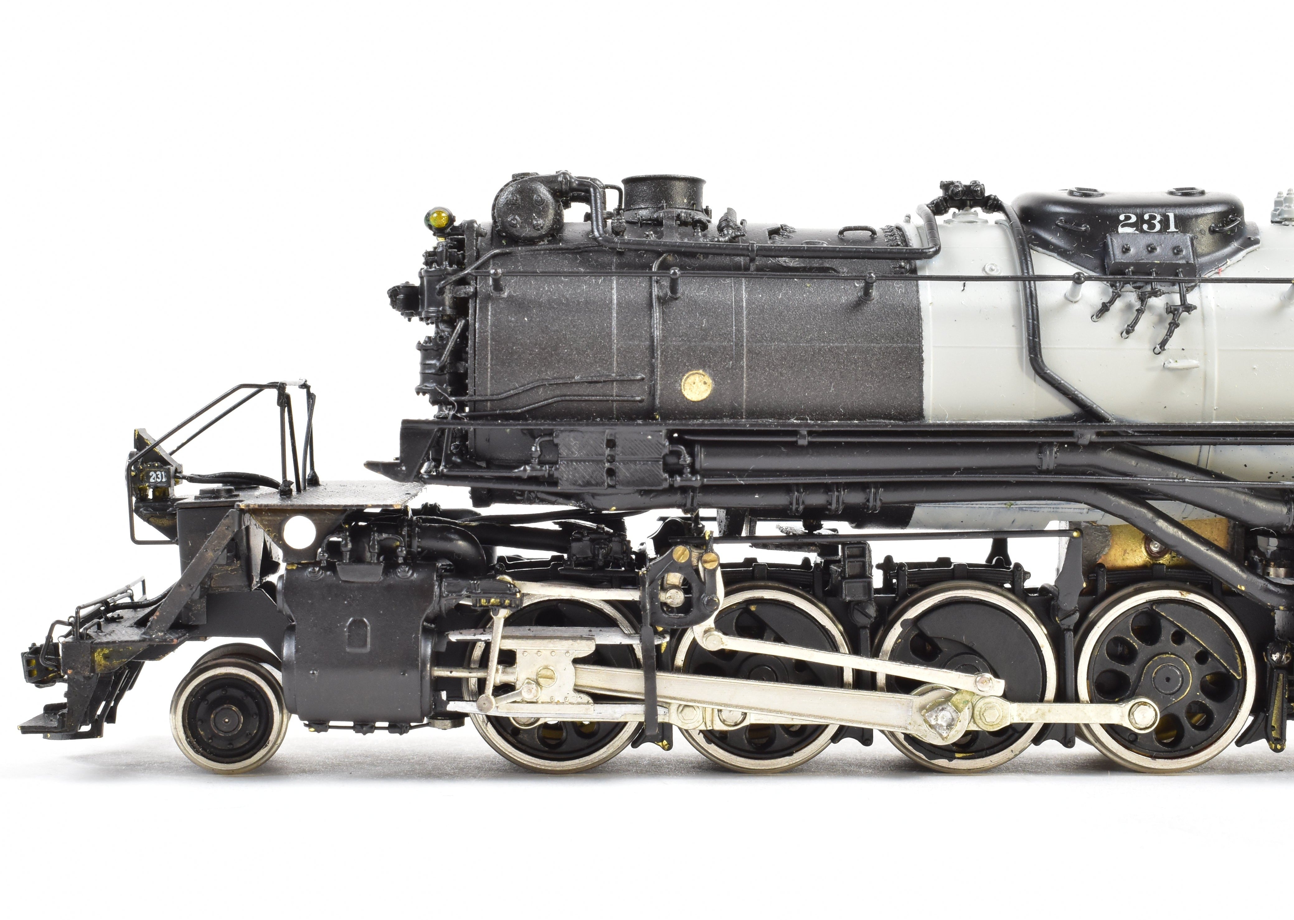 HO Scale Brass Model Train Set by Westside Model Co. - DM&IR Duluth, Missabe, & Iron Range 2-8-8-4 Yellowstone M-4 Locomotive with Caboose C/P