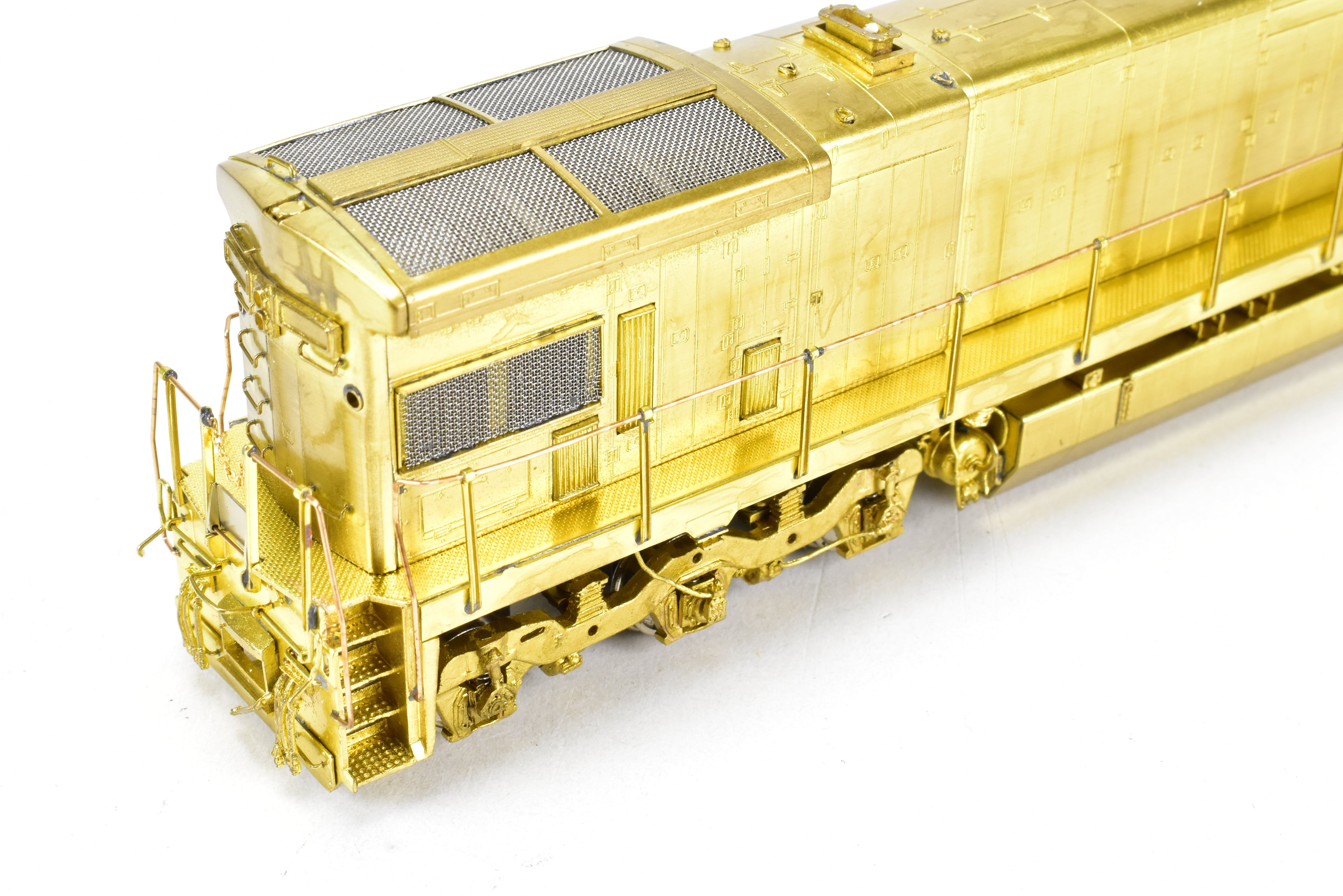 HO Brass OMI GE C30 - 7 Four - Window Cab Locomotive by Overland Models for BN/ATSF