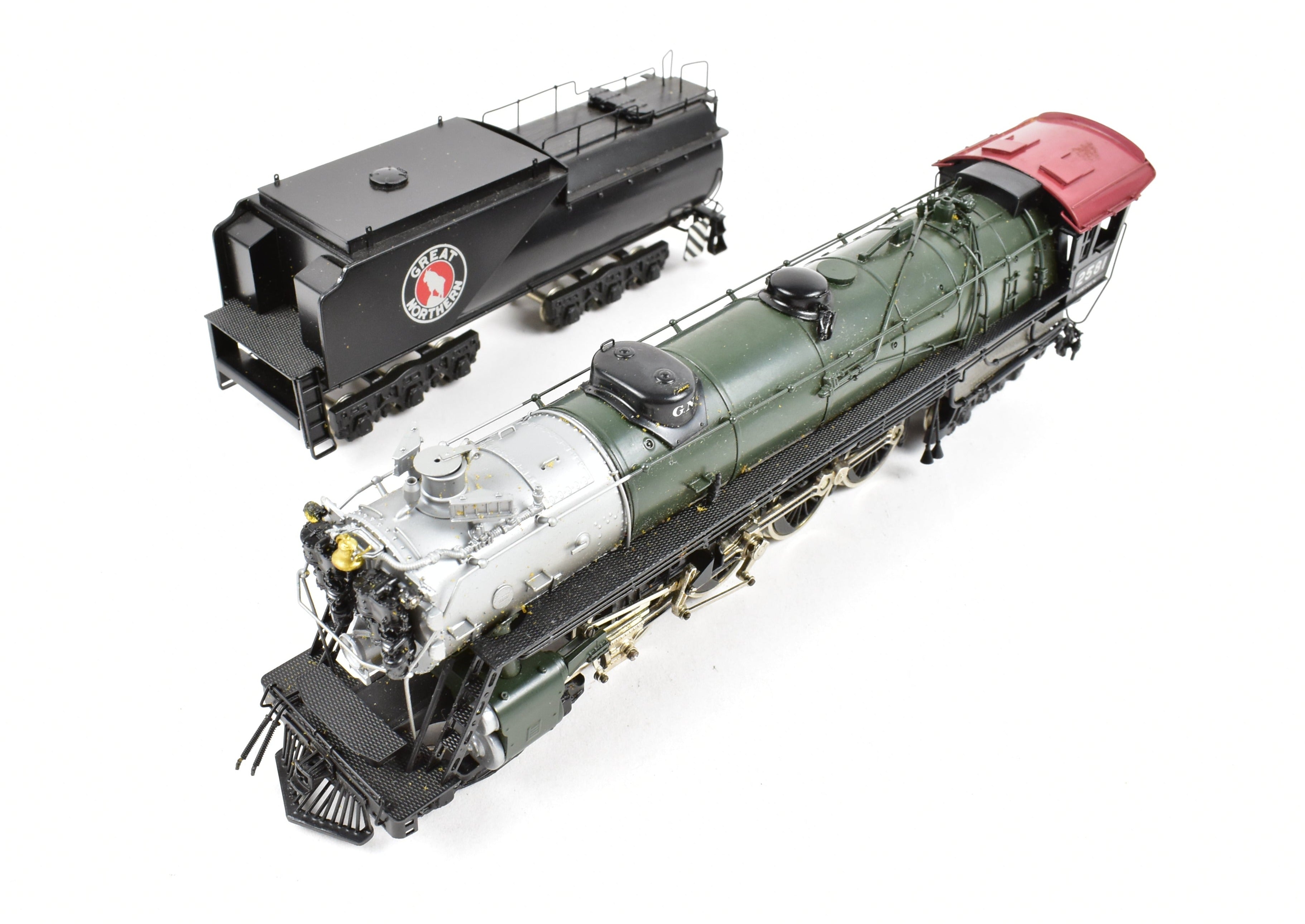 HO Brass Tenshodo Great Northern 4-8-4 S-2 Class Factory Painted Crown Model