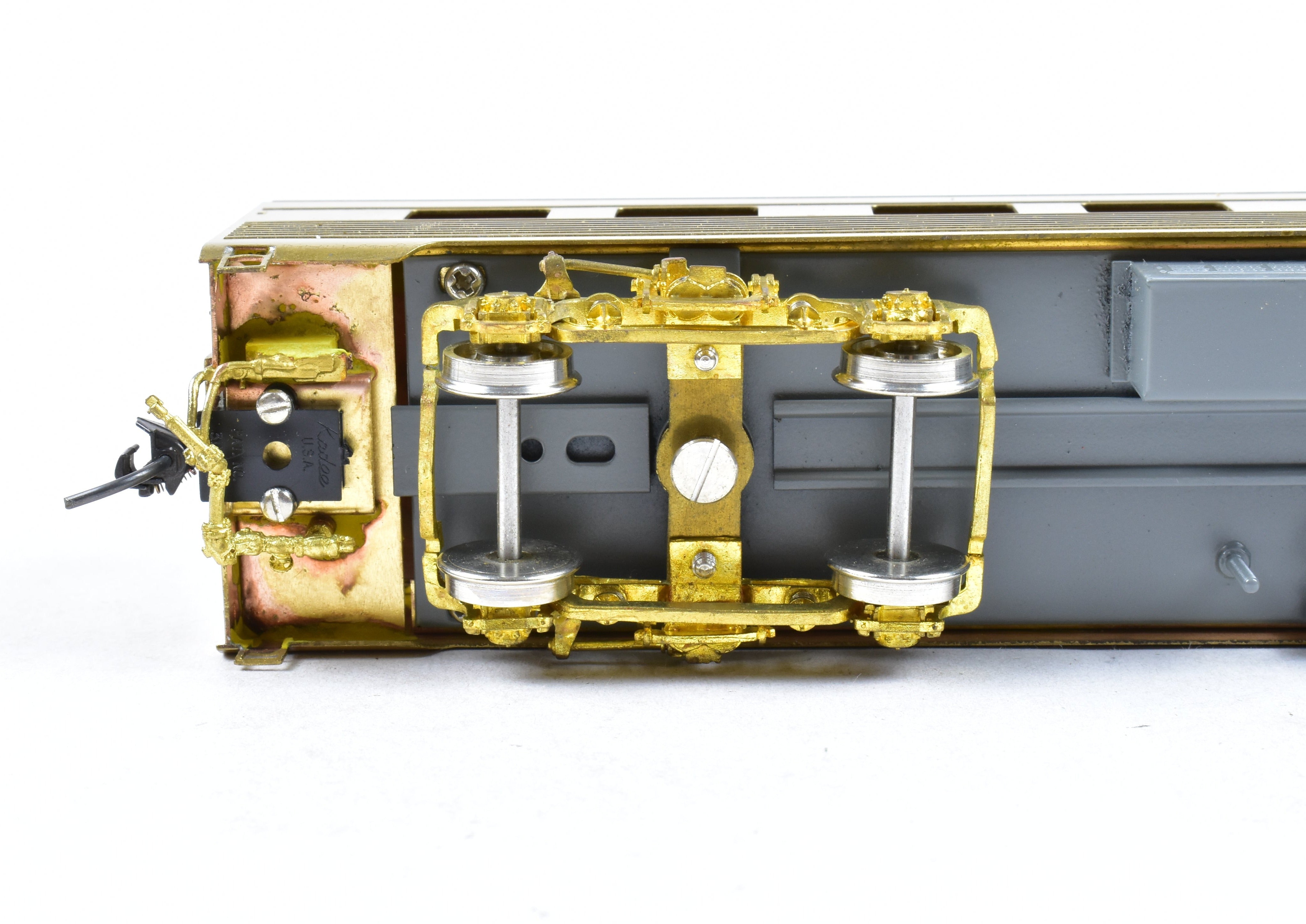 High - Quality HO Scale Brass Cascade Models Union Pacific 10 - 6 Pacific Sleeper Model Train