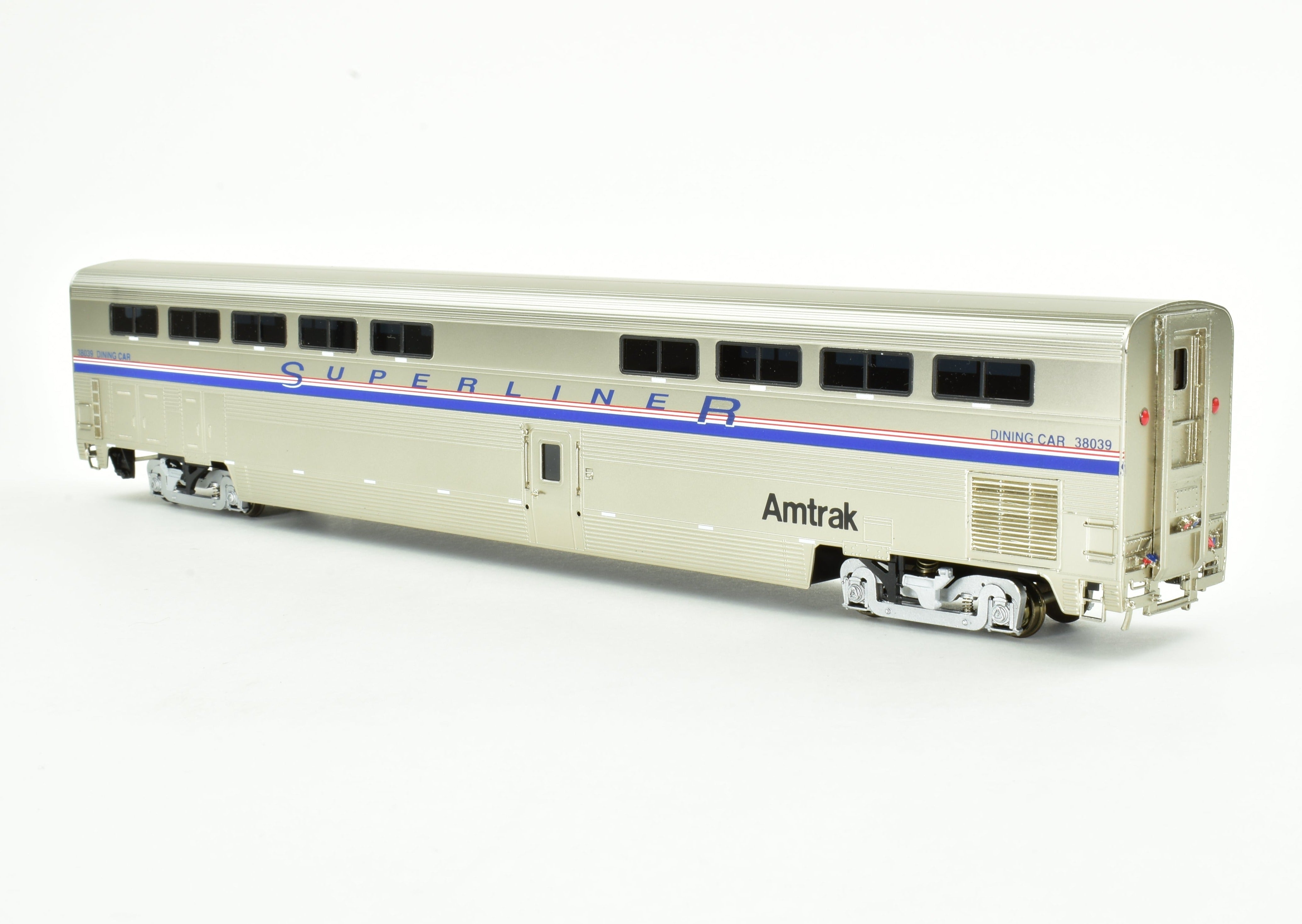 HO Scale Brass Model Train CON OMI - Overland Models, Inc. Amtrak Superliner II Dining Car Factory Painted with Road Number 38039