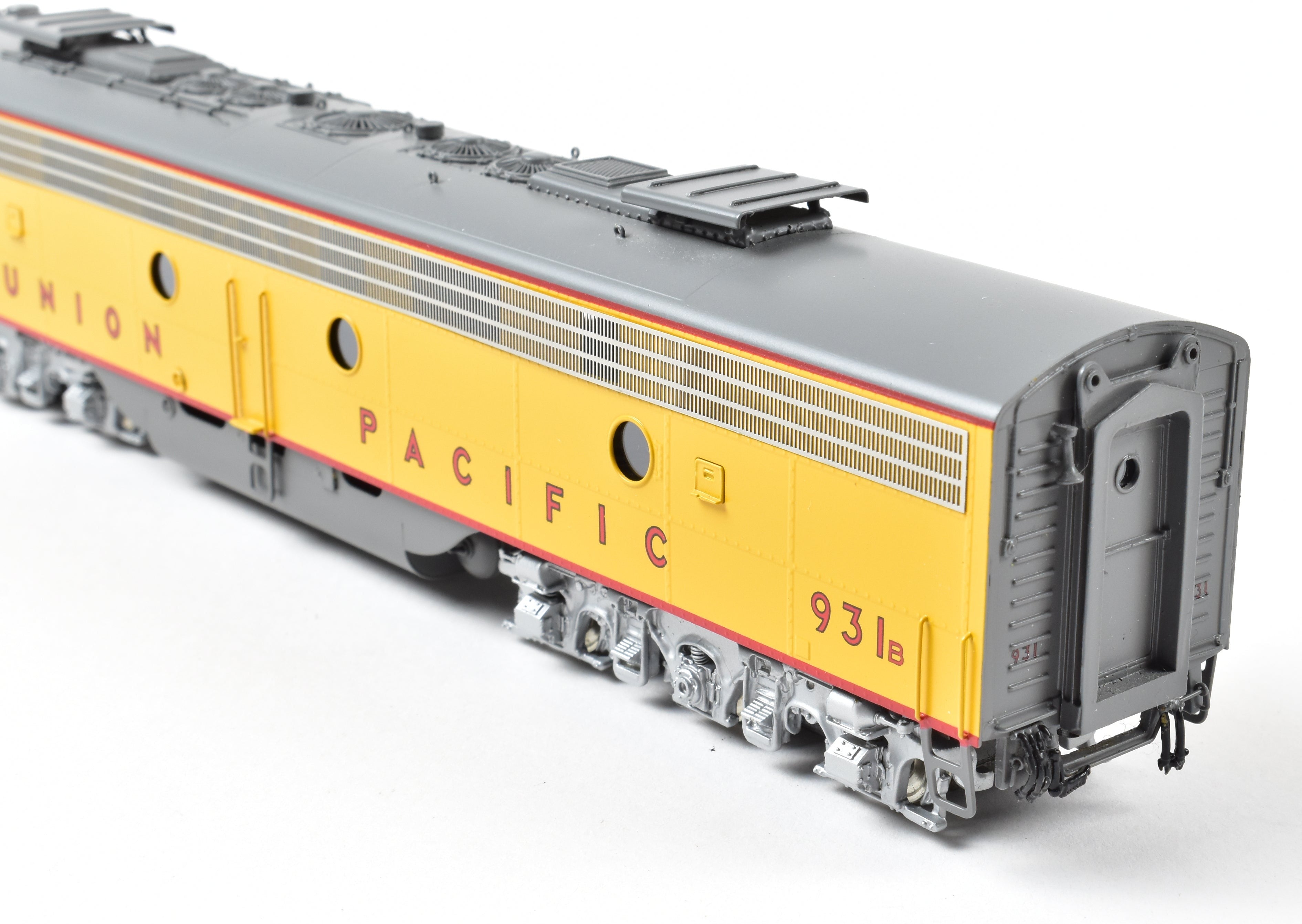 HO Scale Brass Union Pacific EMD E8 A/B Set Model Train - Challenger Imports Premium Collection