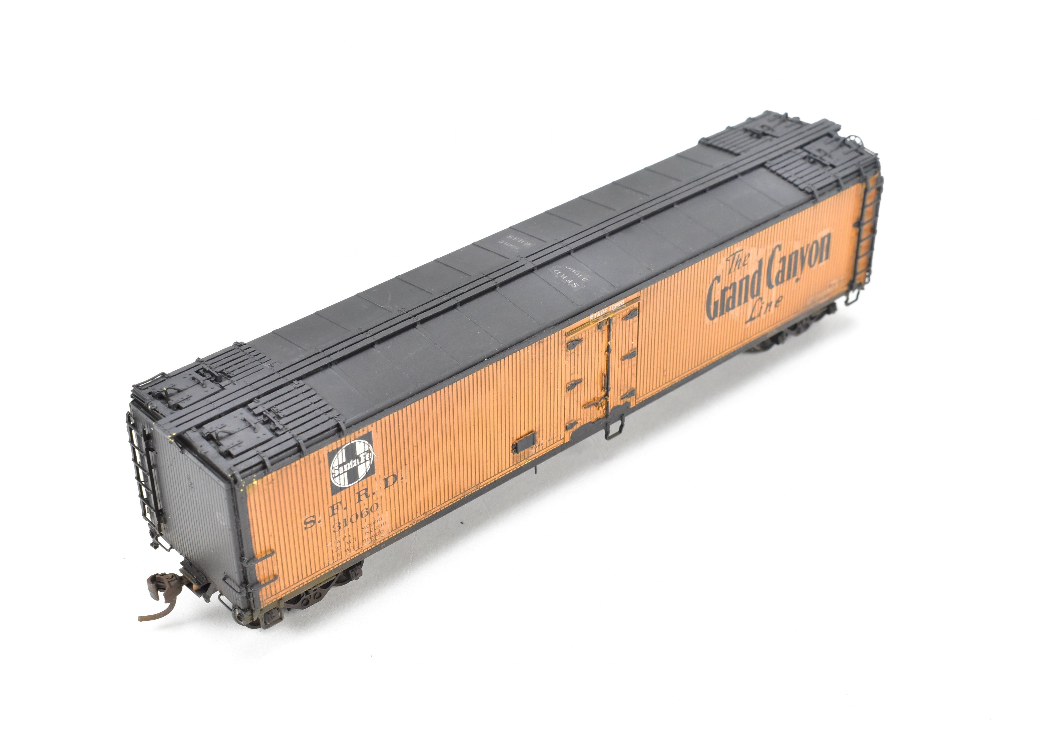 HO Scale Brass Model Train - Overland Models, Inc. ATSF - Santa Fe SFRD Rr - 10 Class 50 - Foot Ice Bunker Wood Refrigerator Car with Custom Weathering and Paint, Numbered 31060