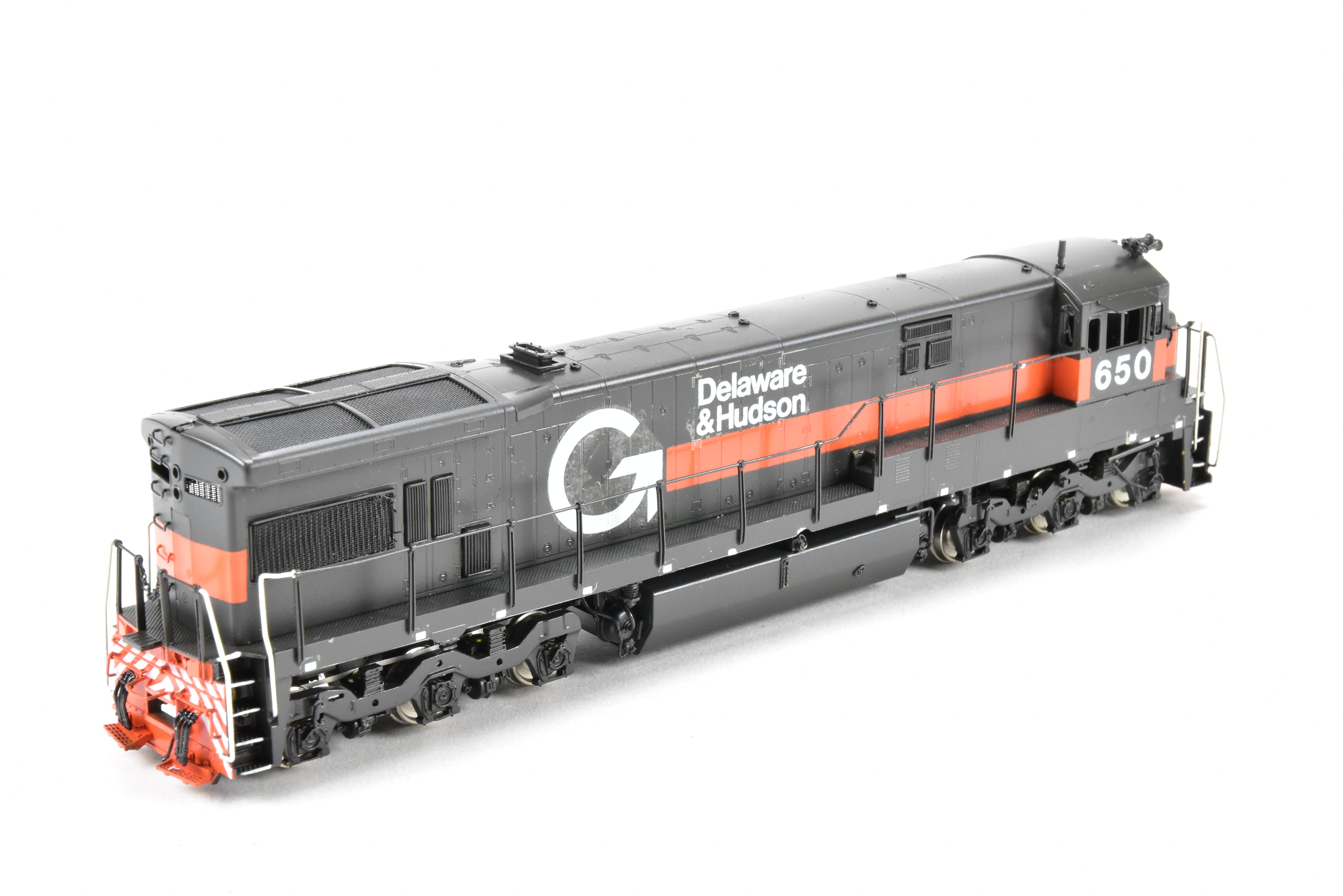 HO Scale Brass OMI Gilford GE U33C Custom Painted Delaware & Hudson No. 650 Model