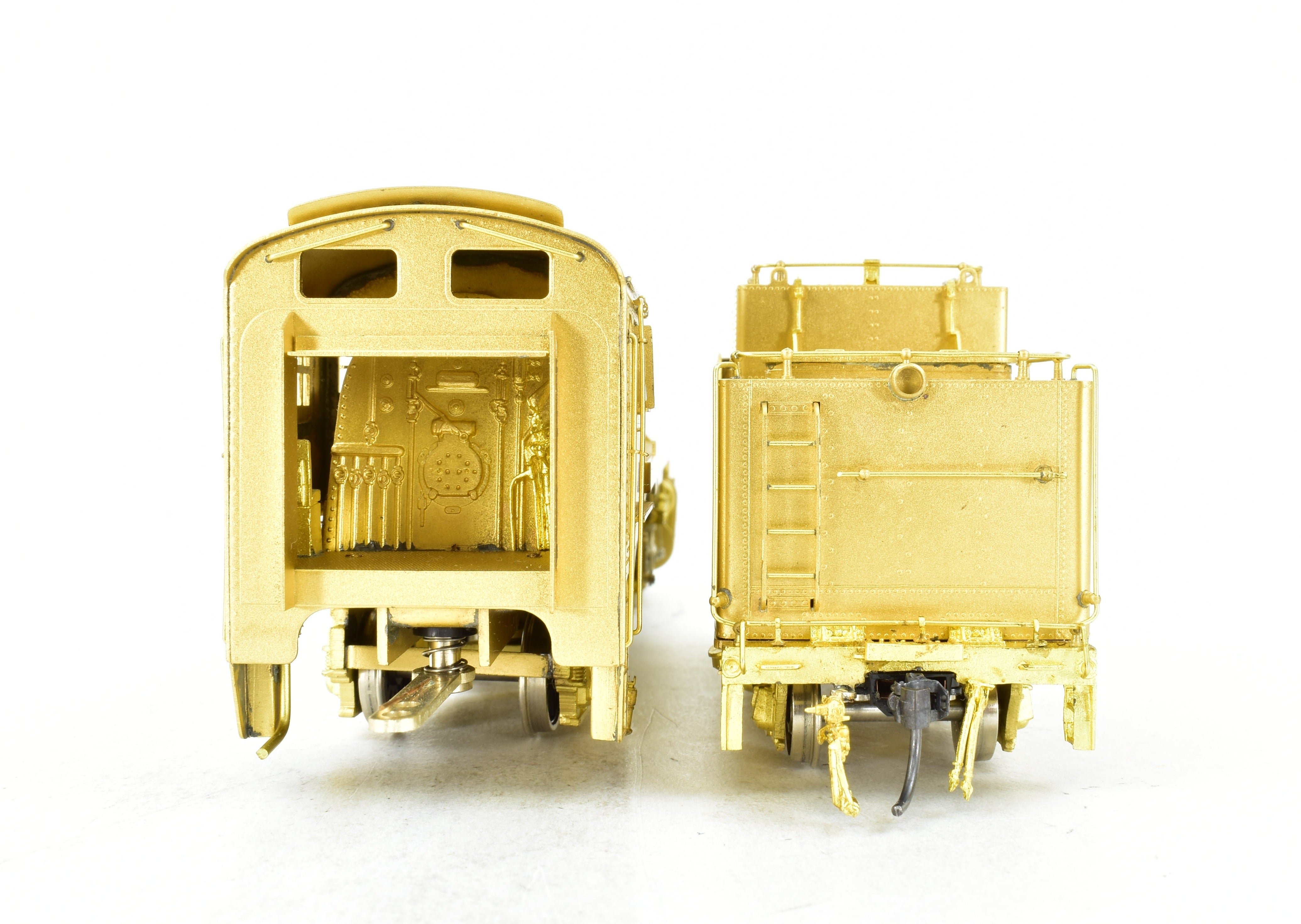 HO Scale Brass Van Hobbies Canadian Pacific Railway 4-6-2 Pacific No. 2700 Model