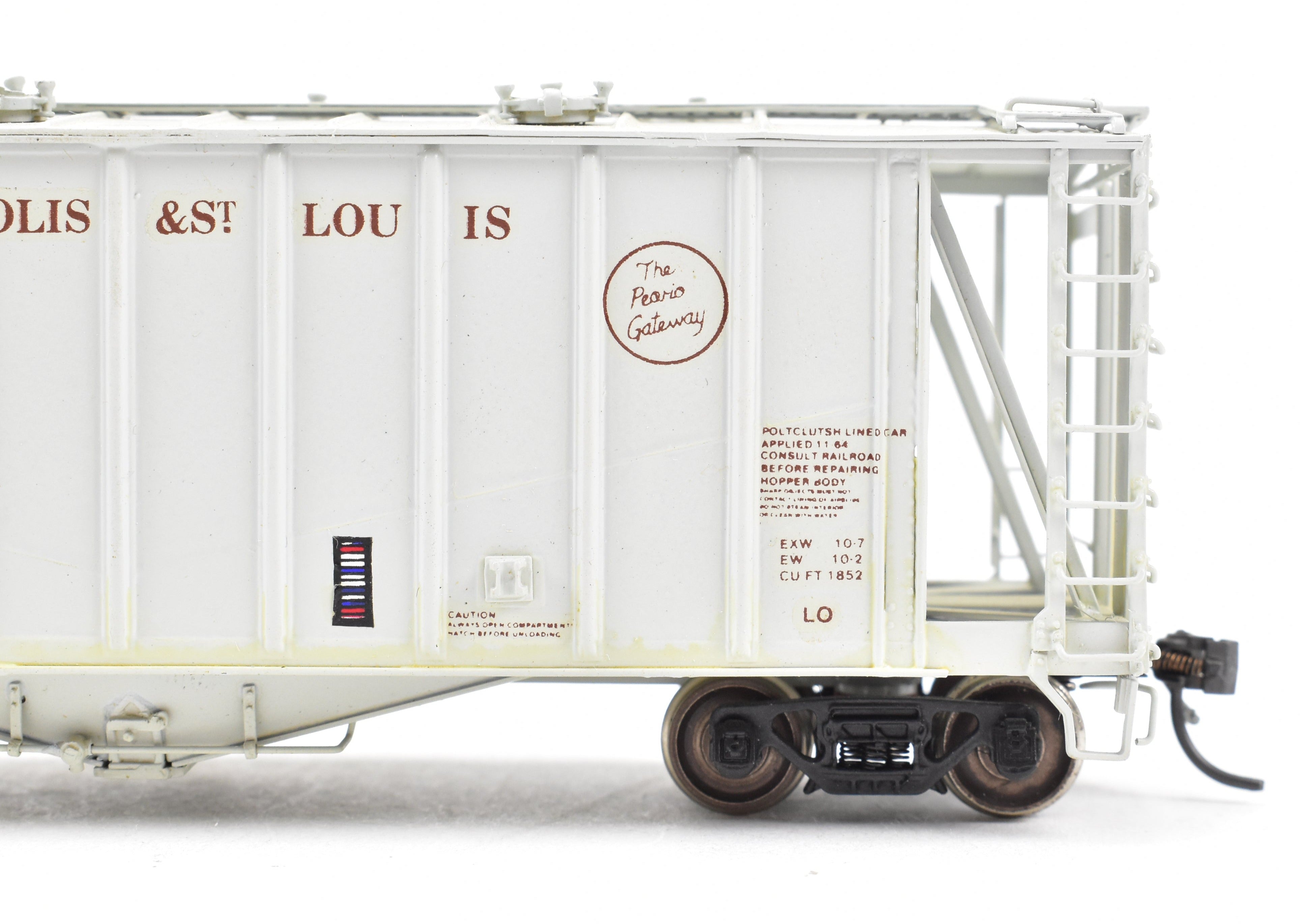 HO Brass OMI Airslide Covered Hopper - M&StL with C&NW Patch CP 69906