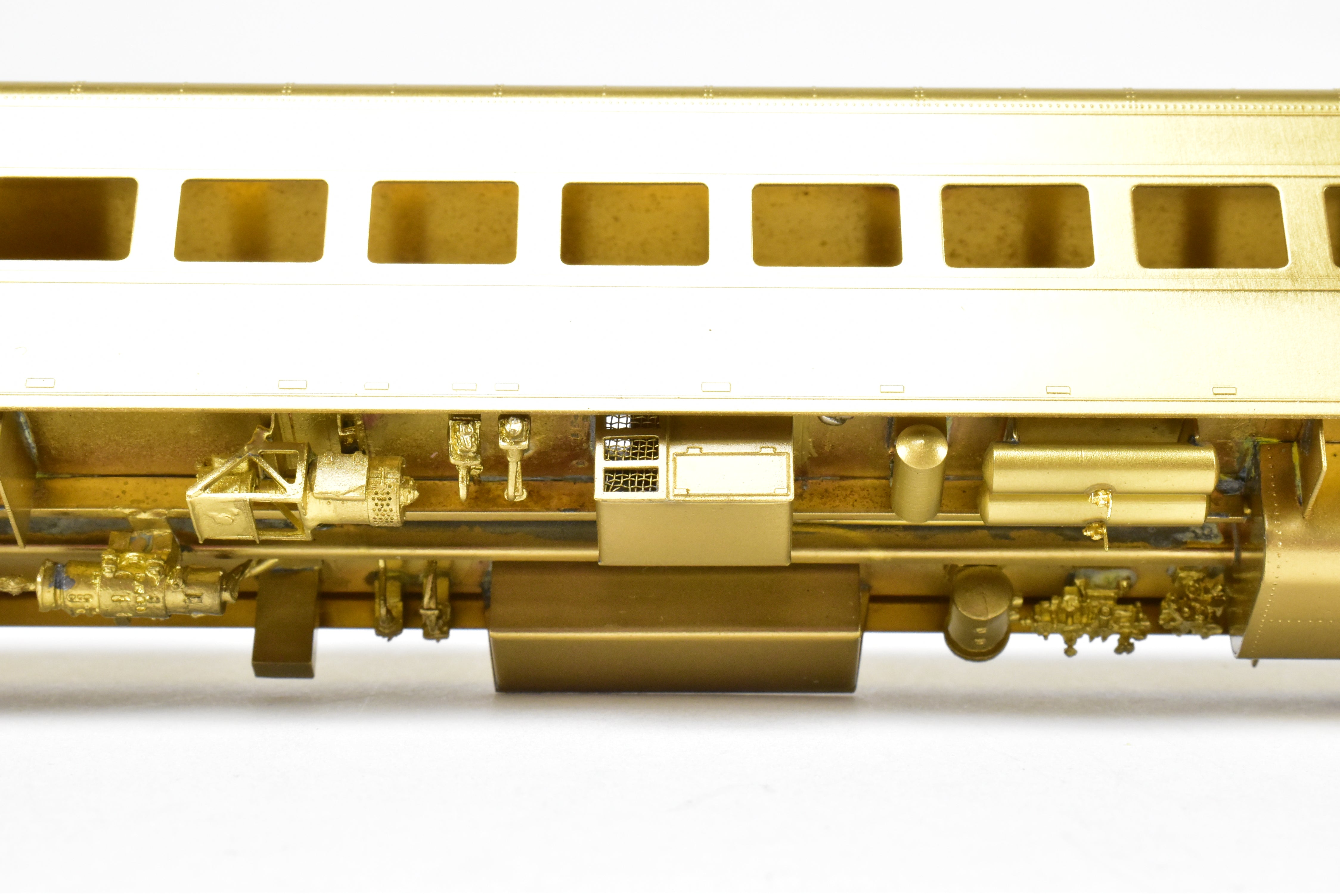 High - Quality HO Scale Brass Cascade Models Union Pacific (UP) ACF 1953 44 - Seat Chair Car in the #5450 - 5487 Series