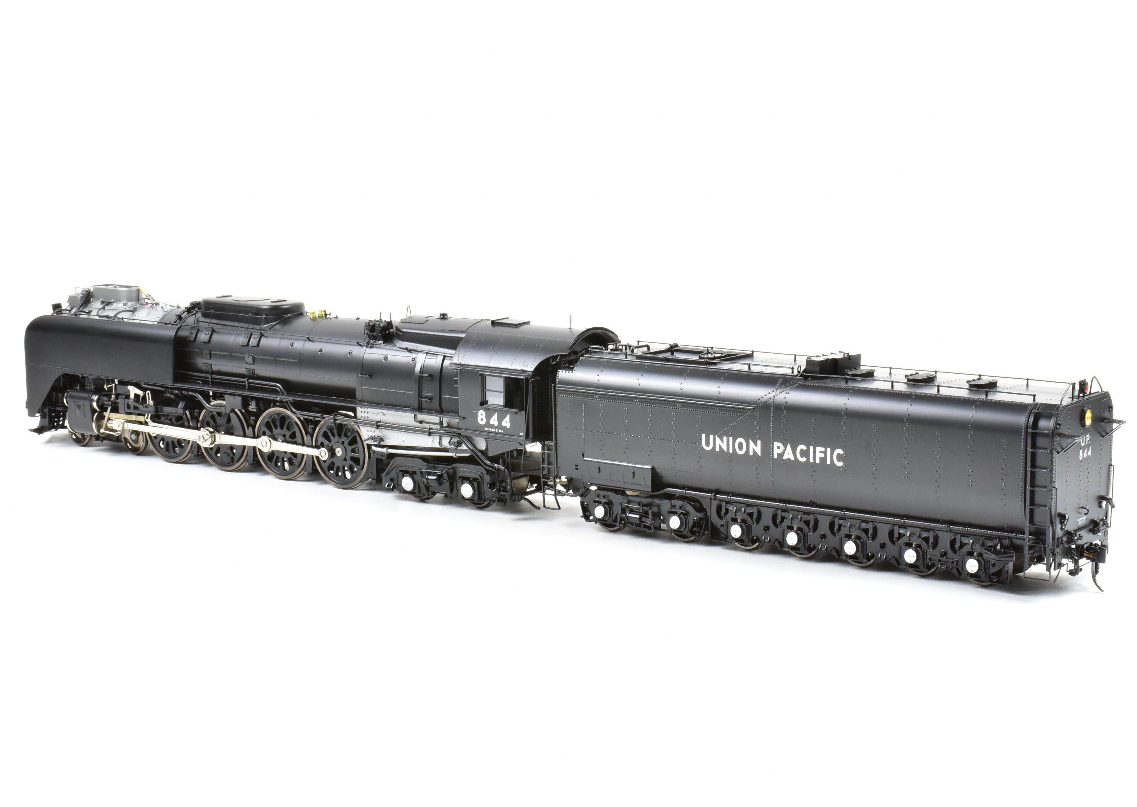O Scale Model Train - Overland Models, Inc. Union Pacific FEF - 3 4 - 8 - 4 Steam Locomotive from the 1996 - 1997 Excursion Era