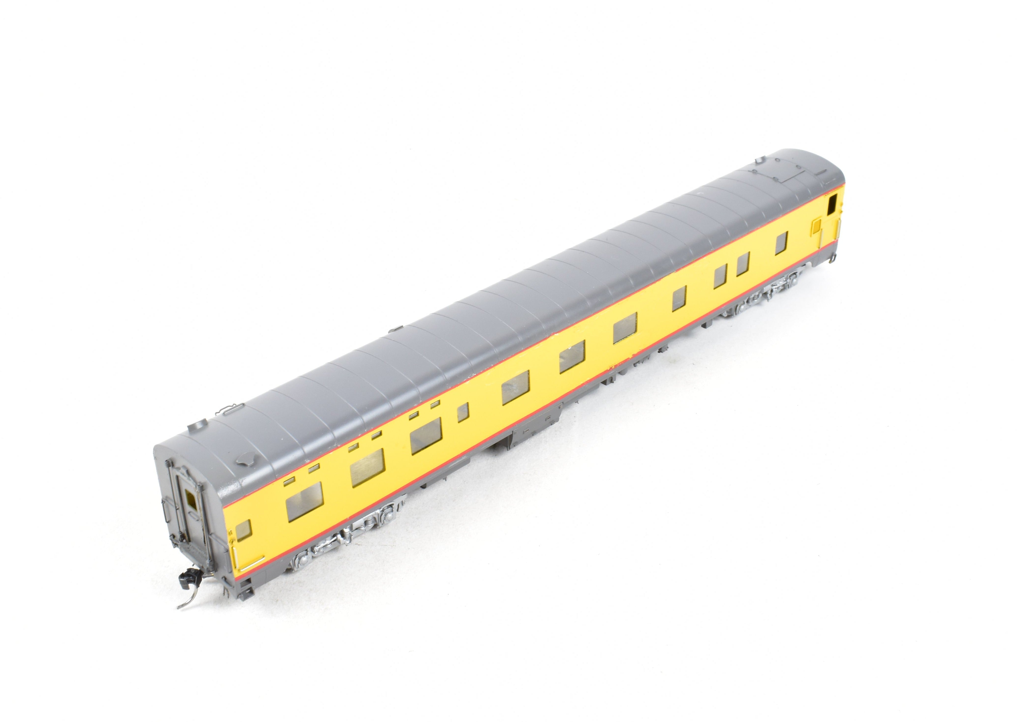 High - Quality HO Scale Brass Model Train Sleeper by Wasatch Model Co., ATSF - Santa Fe Valley Design Painted as UP - Union Pacific American Series Sleeper