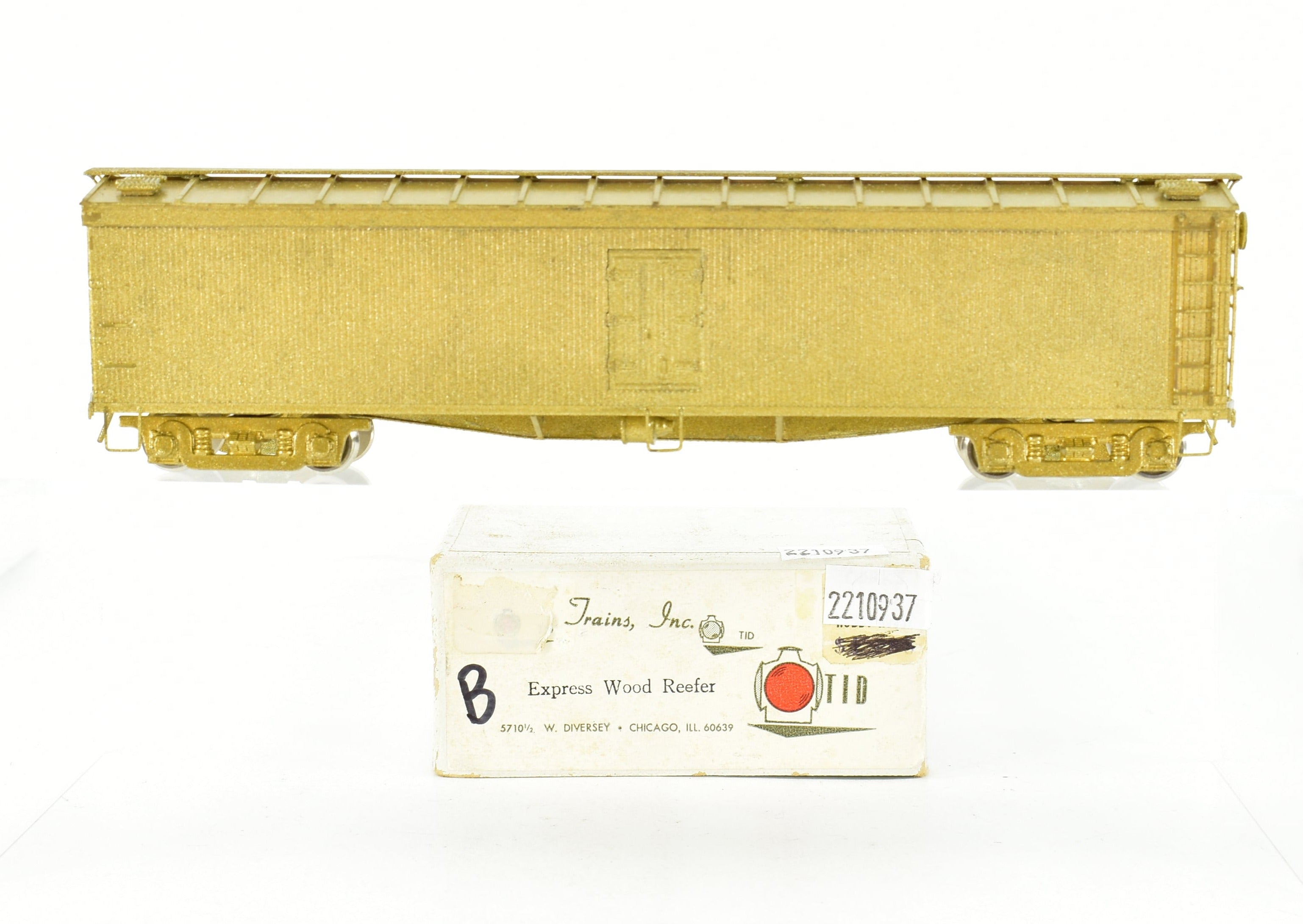 HO Brass Railway Express Agency 50' Wood Express Reefer Model by Trains Inc.