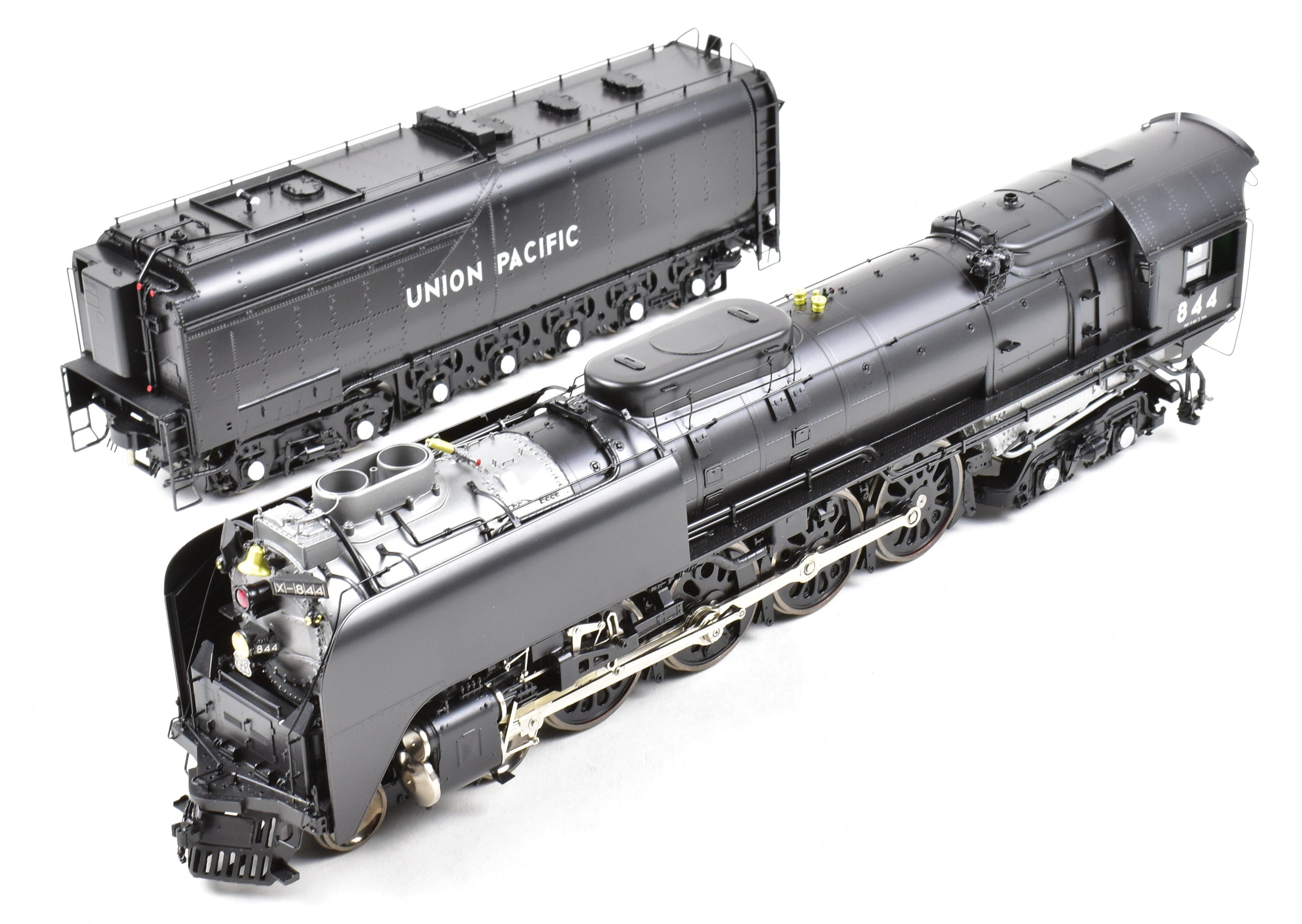 O Scale Model Train - Overland Models, Inc. Union Pacific FEF - 3 4 - 8 - 4 Steam Locomotive from the 1996 - 1997 Excursion Era