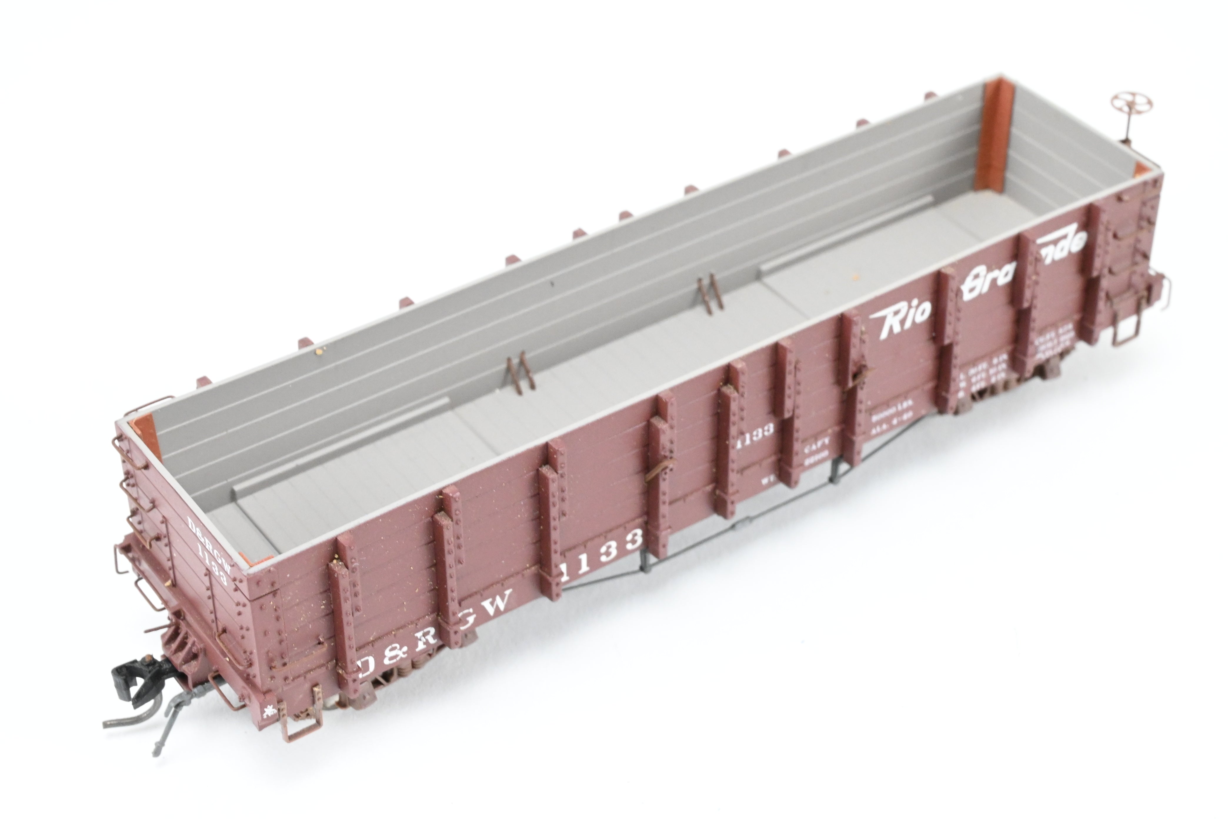 HOn3 Blackstone Models D&RGW Brown High Side Gondola No. 1133 with Flying Grande Herald