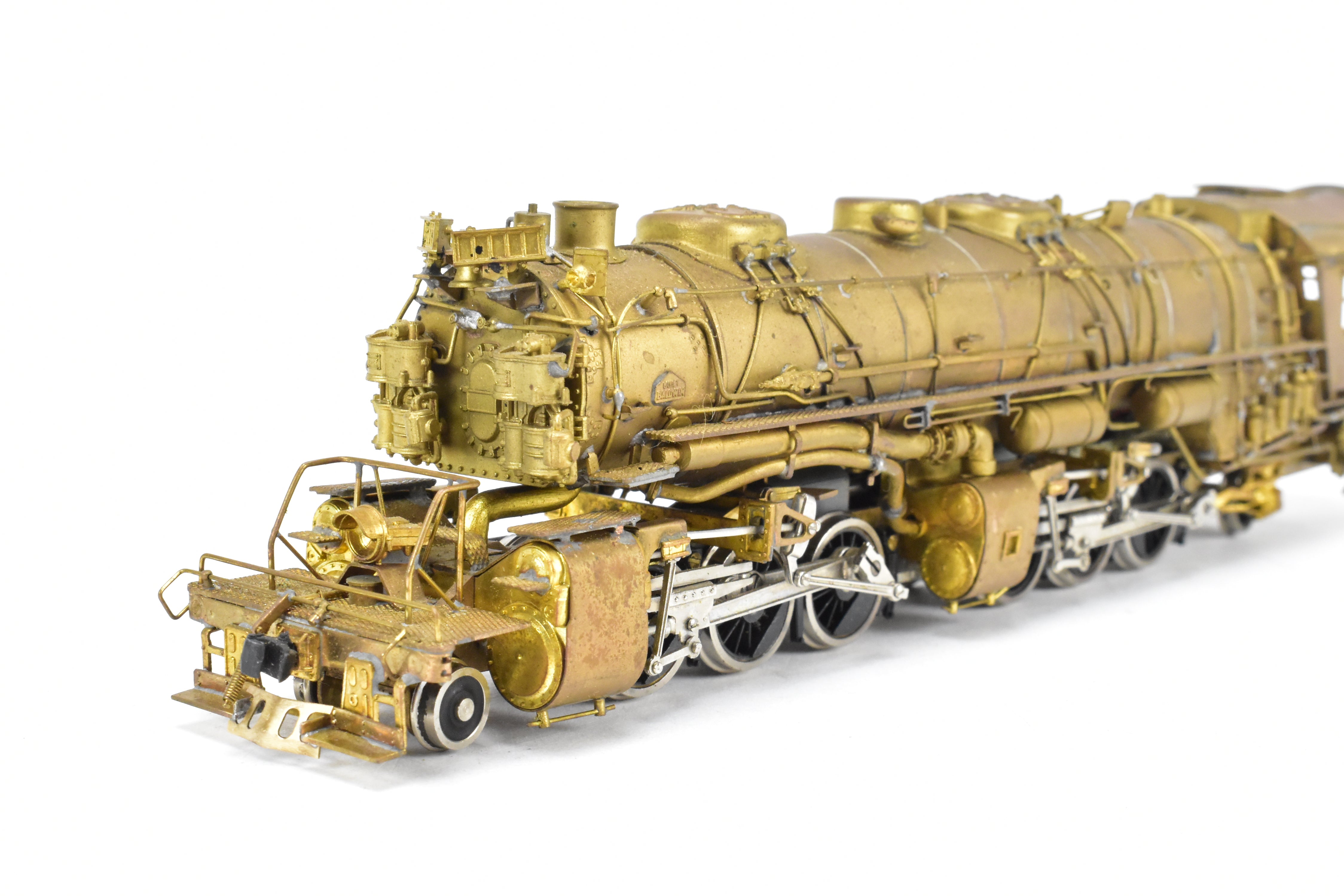 High - Quality HO Scale Brass Pacific Fast Mail (PFM) Model of United C&O - Chesapeake & Ohio H - 6 2 - 6 - 6 - 2 Steam Locomotive