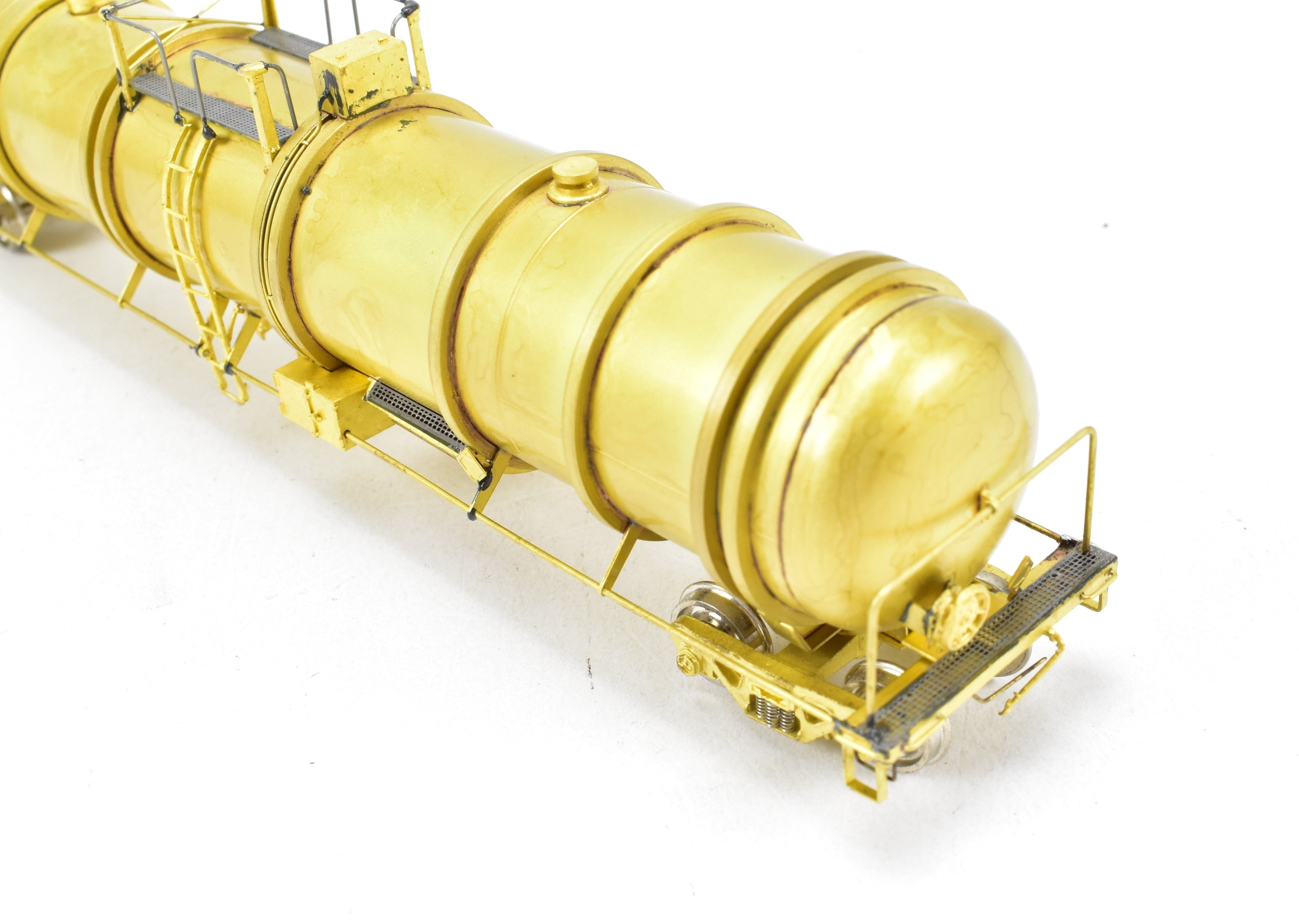 HO Scale Brass OMI - Overland Models, Inc. Various Roads Linde - Union Tank Liquid Argon Model Train Car