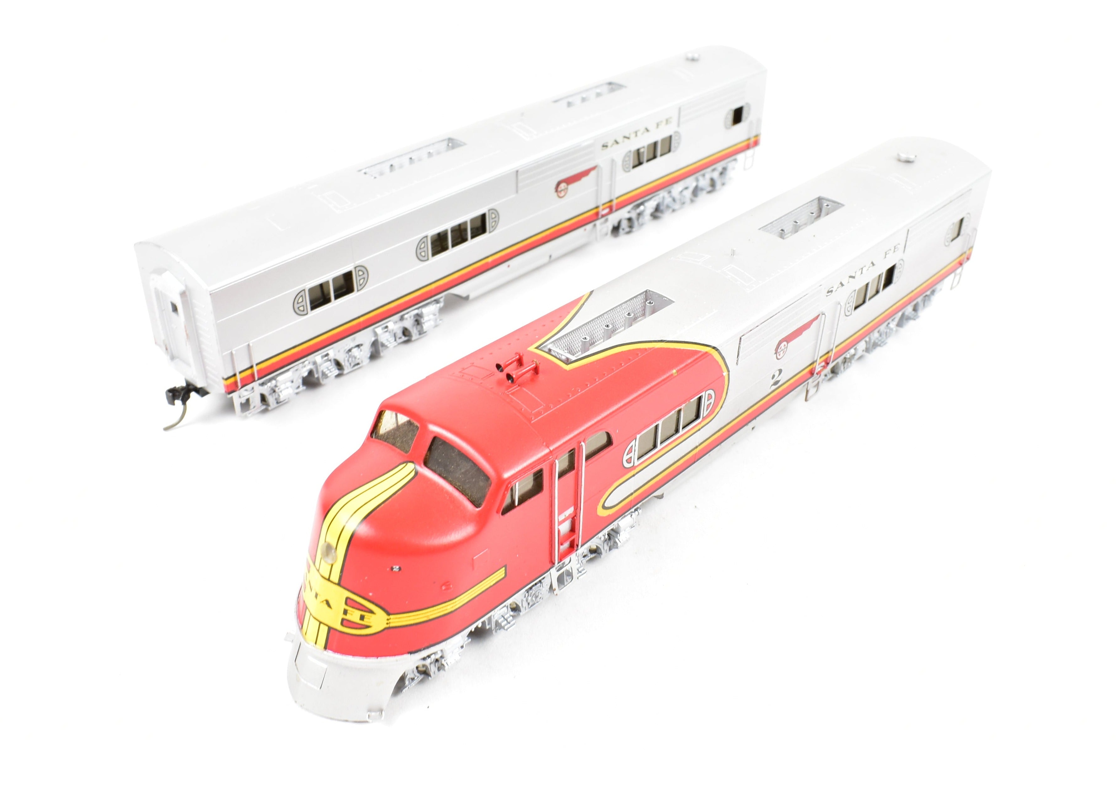 HO Scale Brass Hallmark Model Train Sets - ATSF Santa Fe EMC E - 1 A/B Powered Set with Upgraded Drives and Custom Painting