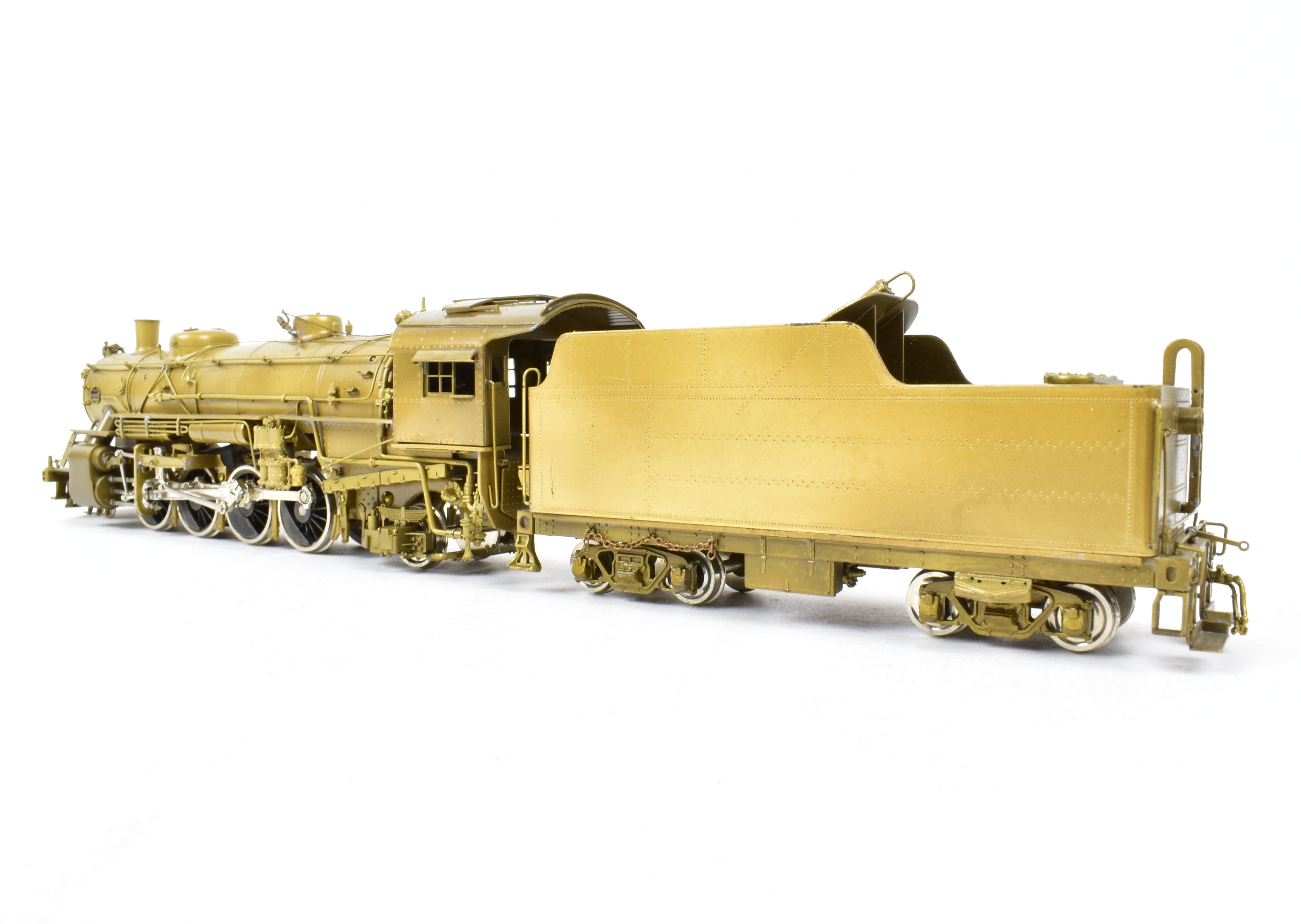 High - Quality HO Scale Brass Pacific Fast Mail (PFM) Model of United States Railway Administration (USRA) 2 - 8 - 2 Light Class Mikado Locomotive from 1977 Hi - Grade Run