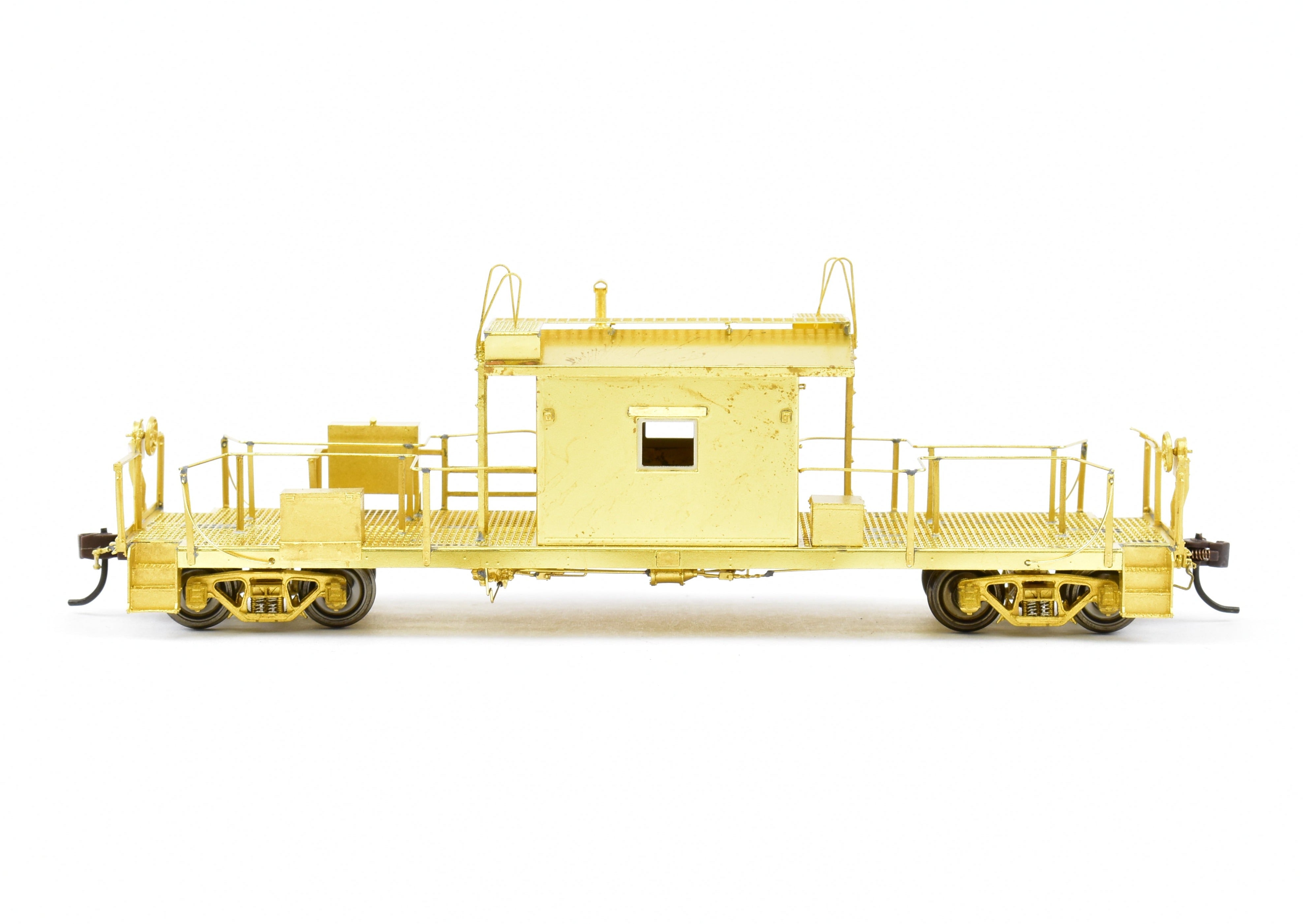 HO Scale Brass Crown Custom Imports ICG - Illinois Central Gulf Transfer Caboose Model No. 199081