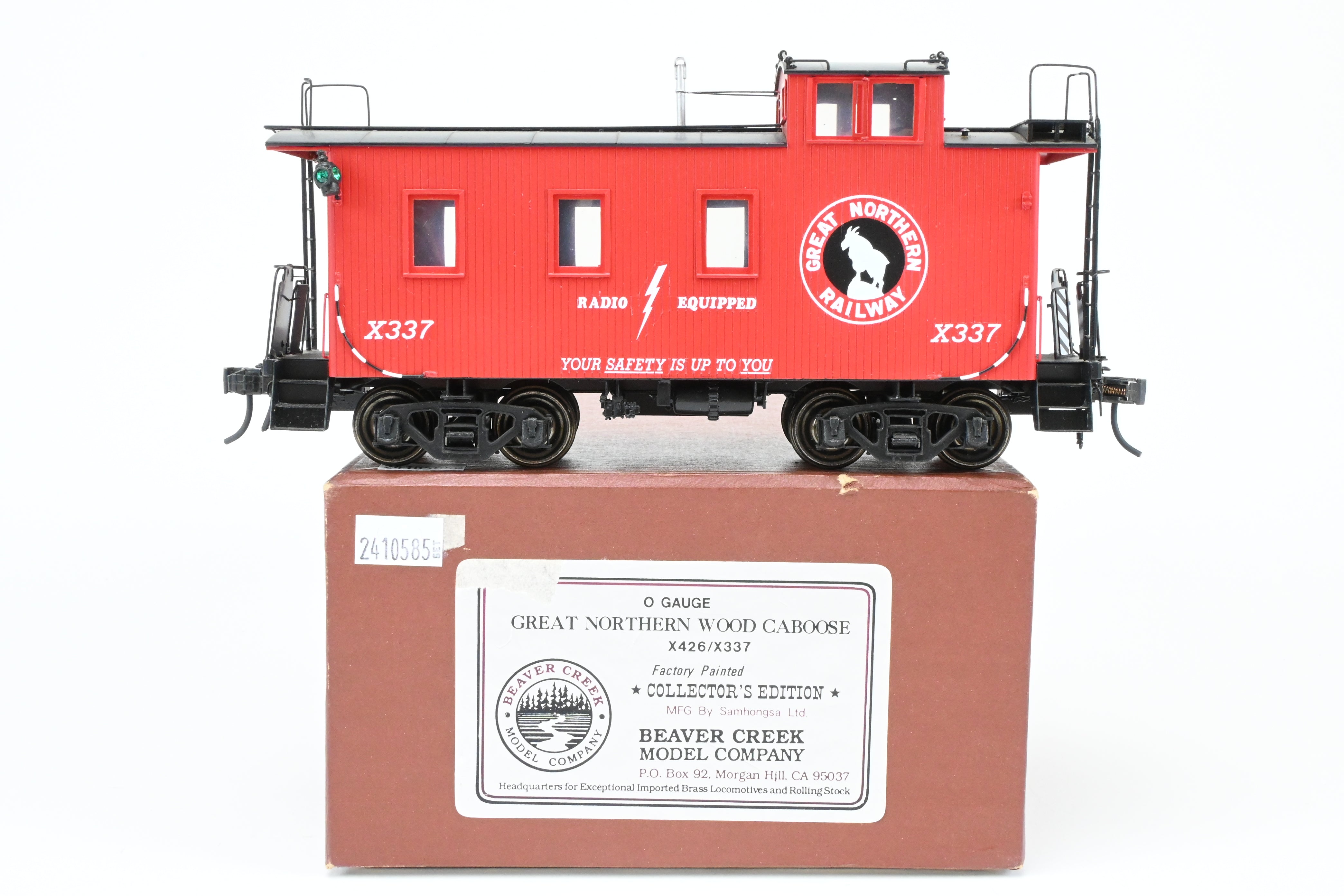 Collectible Great Northern Wood Caboose FP #X337 Collectors Edition Model by Beaver Creek Model Co. in Brass