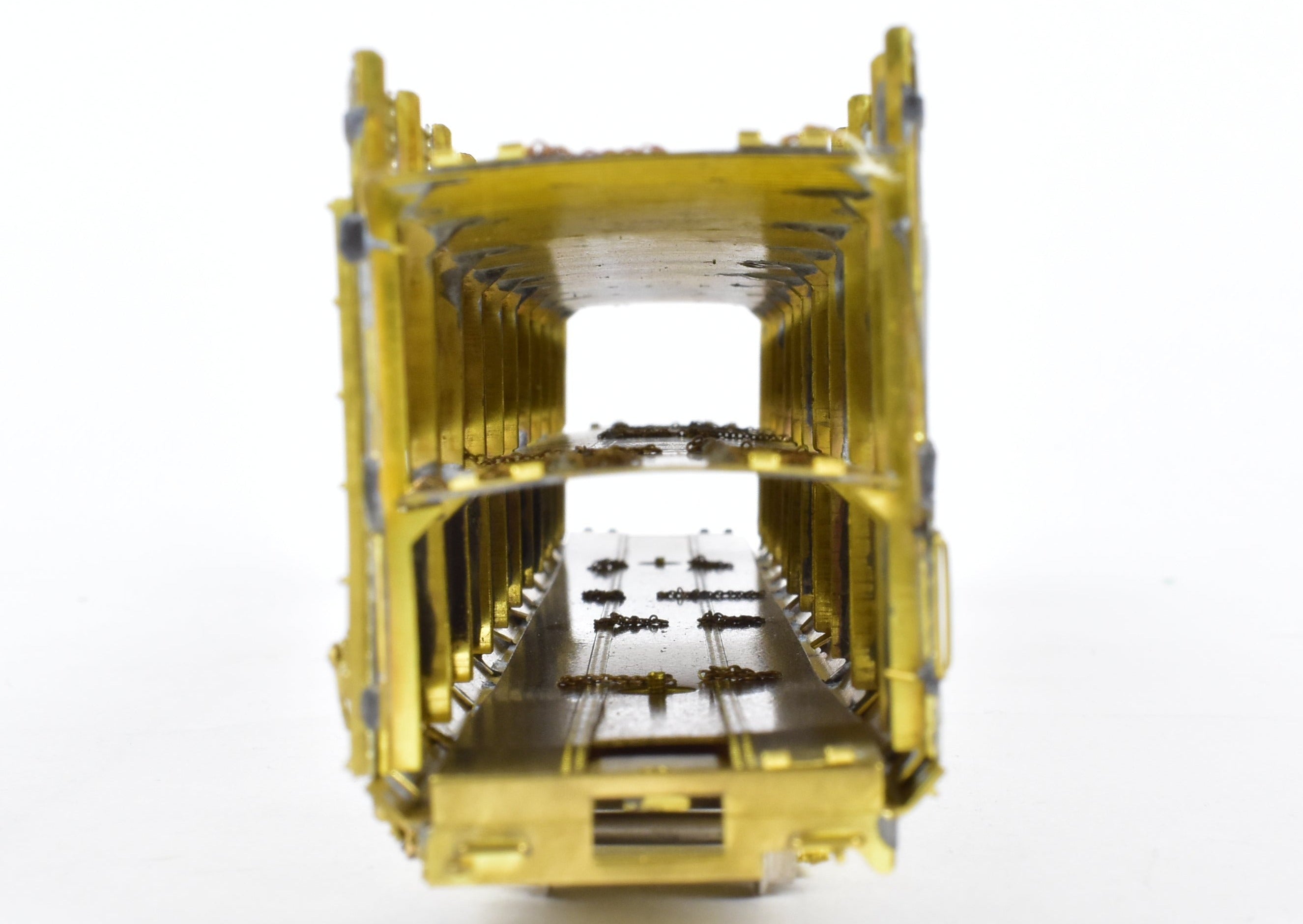 HO Scale Brass Tri - Level Auto Rack Model by Overland Models, Inc. (OMI) for Various Railroads like ATSF, BN, CR, N&W, and SP with Pressed Sides and Optional Roof