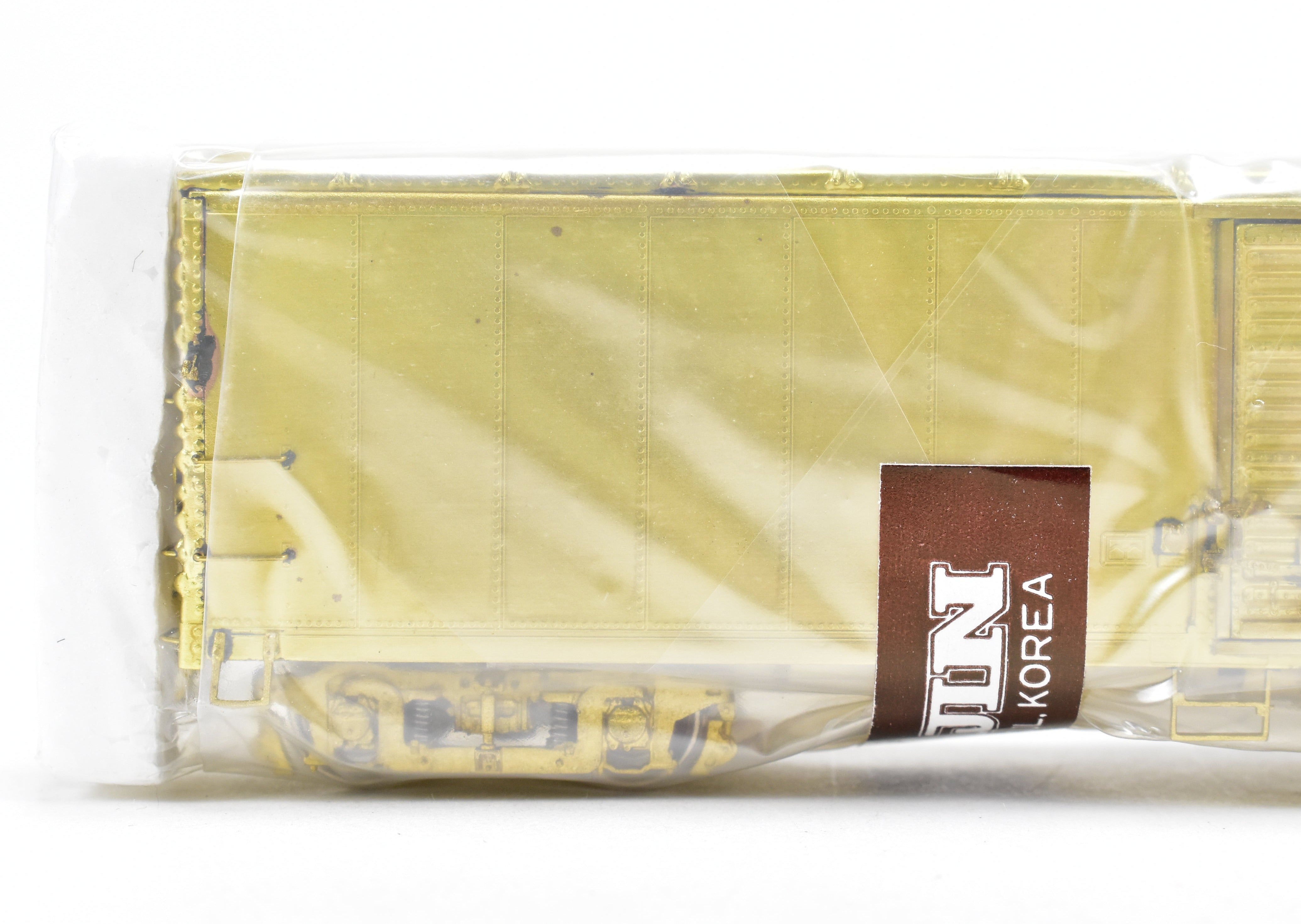 HO Scale Brass Passenger Box Car by Overland Models, Inc. (OMI) - Great Northern 50-Foot Steel, Modernized and Brand New
