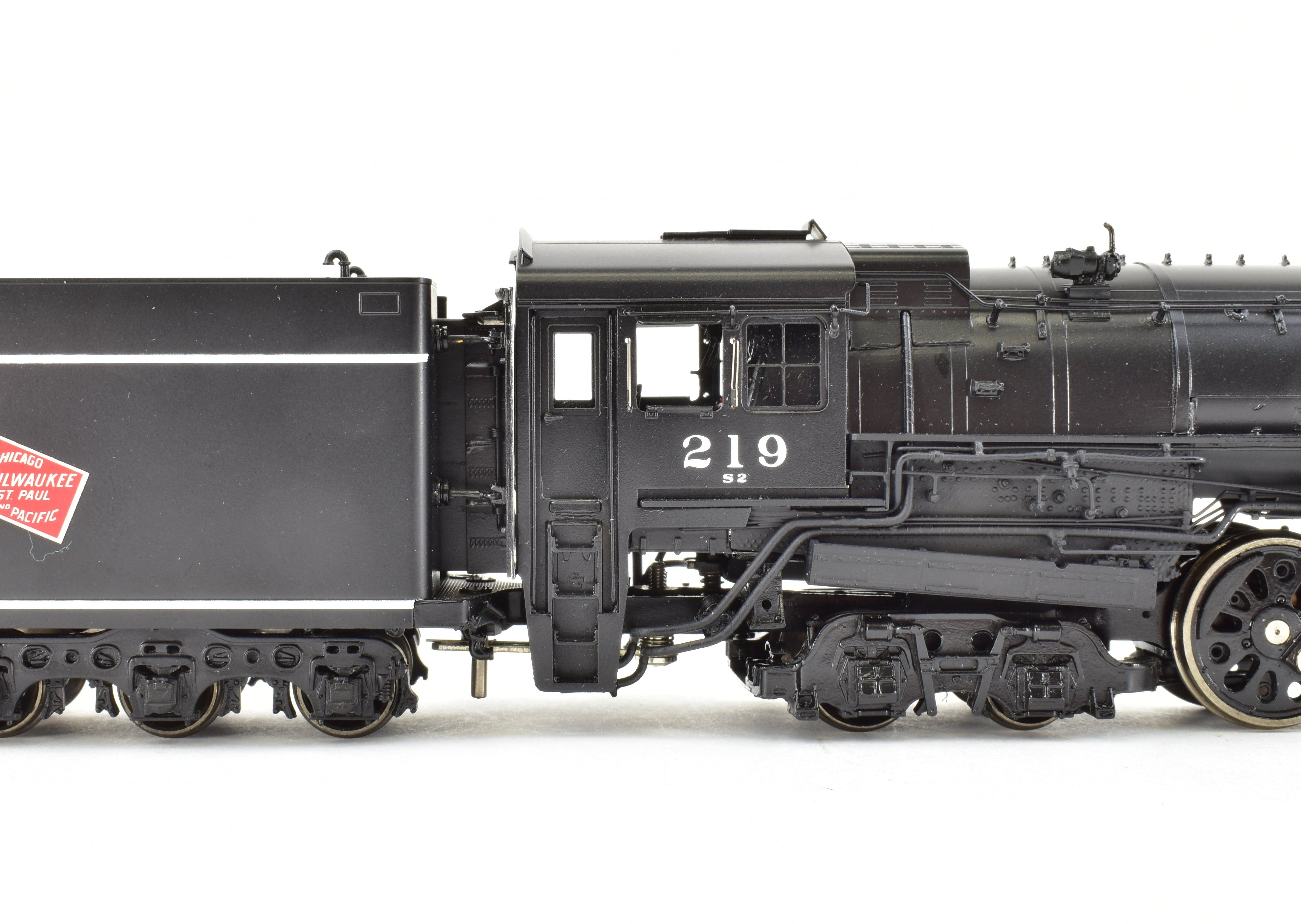 HO Scale Brass Model Train - Overland Models, Inc. MILW - Milwaukee Road S2a 4-8-4 - FP No. 219, High - Quality Collectible Model