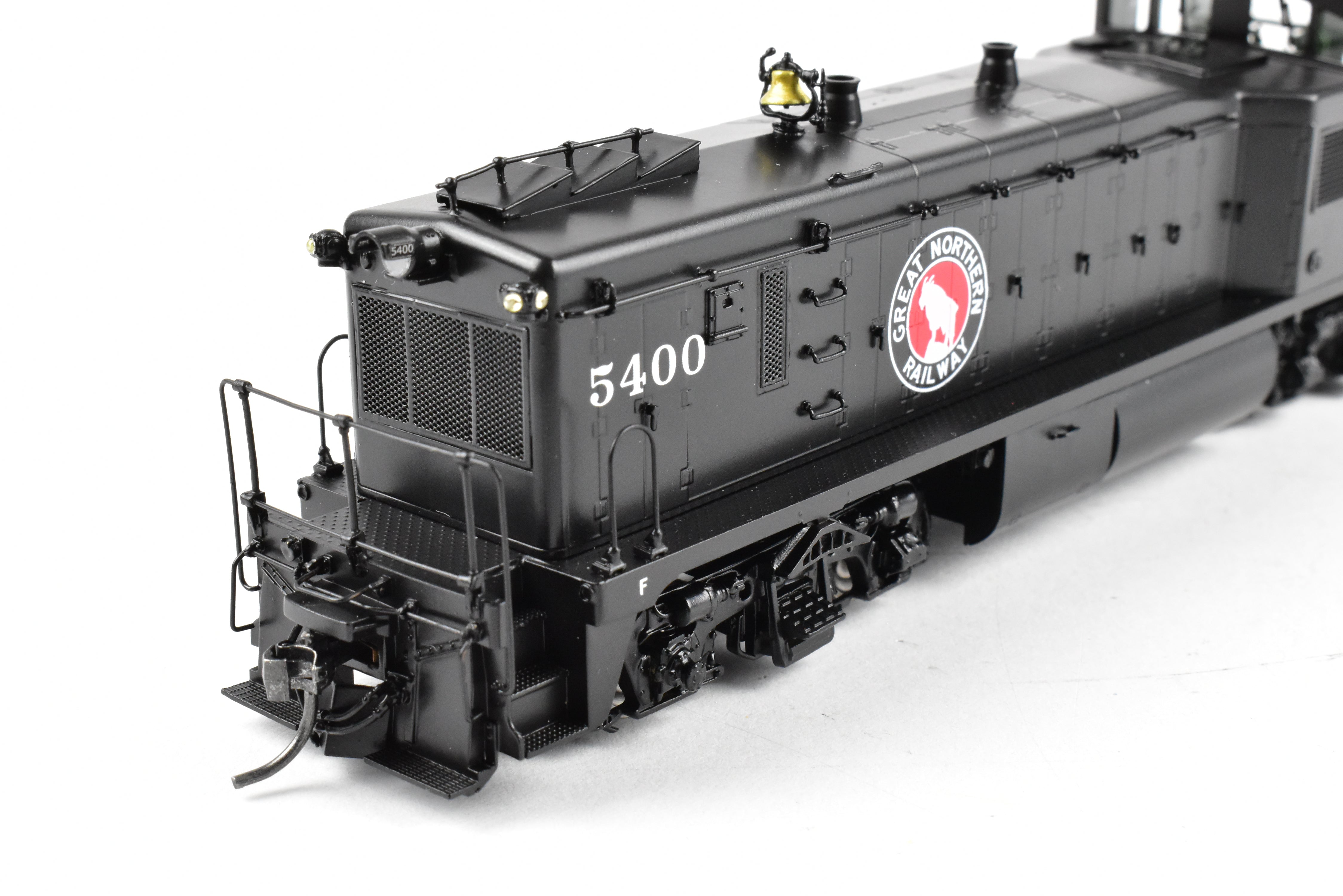HO Scale Brass Division Point Great Northern EMD NW - 3 No.5400 As - Delivered Black w/White Chevrons
