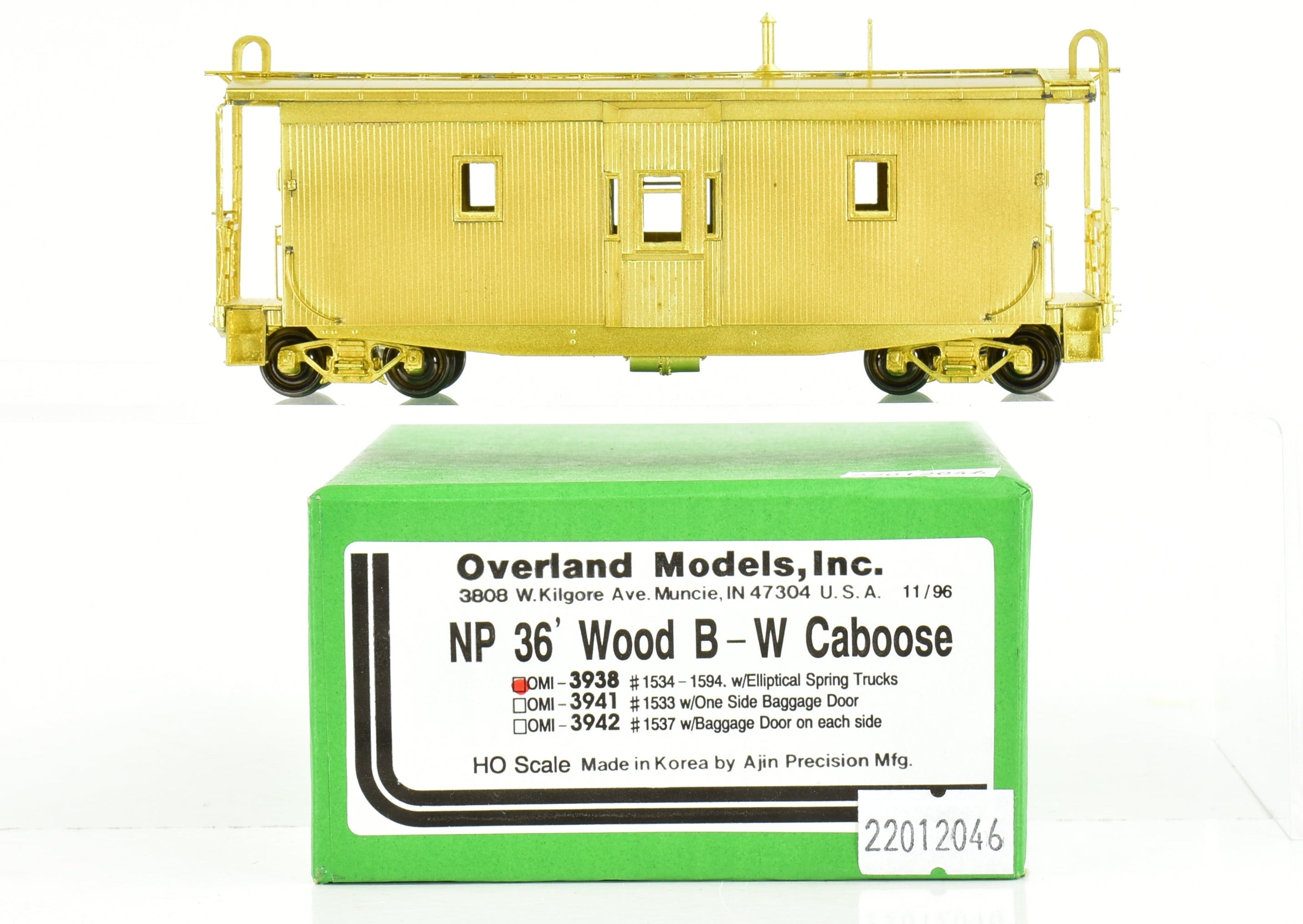HO Scale Brass Northern Pacific Wood Bay Window Caboose by OMI Overland Models