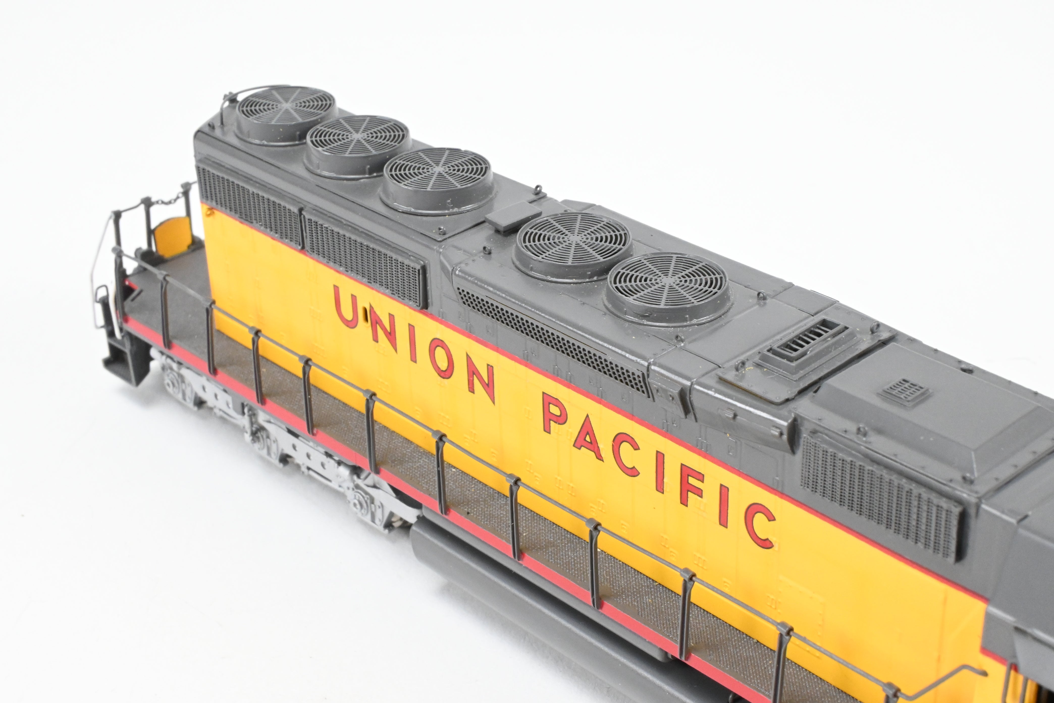 HO Scale Brass E&P Associates Union Pacific EMD SD40-2 Phase IIb Freight Locomotive Model without Number Lettering