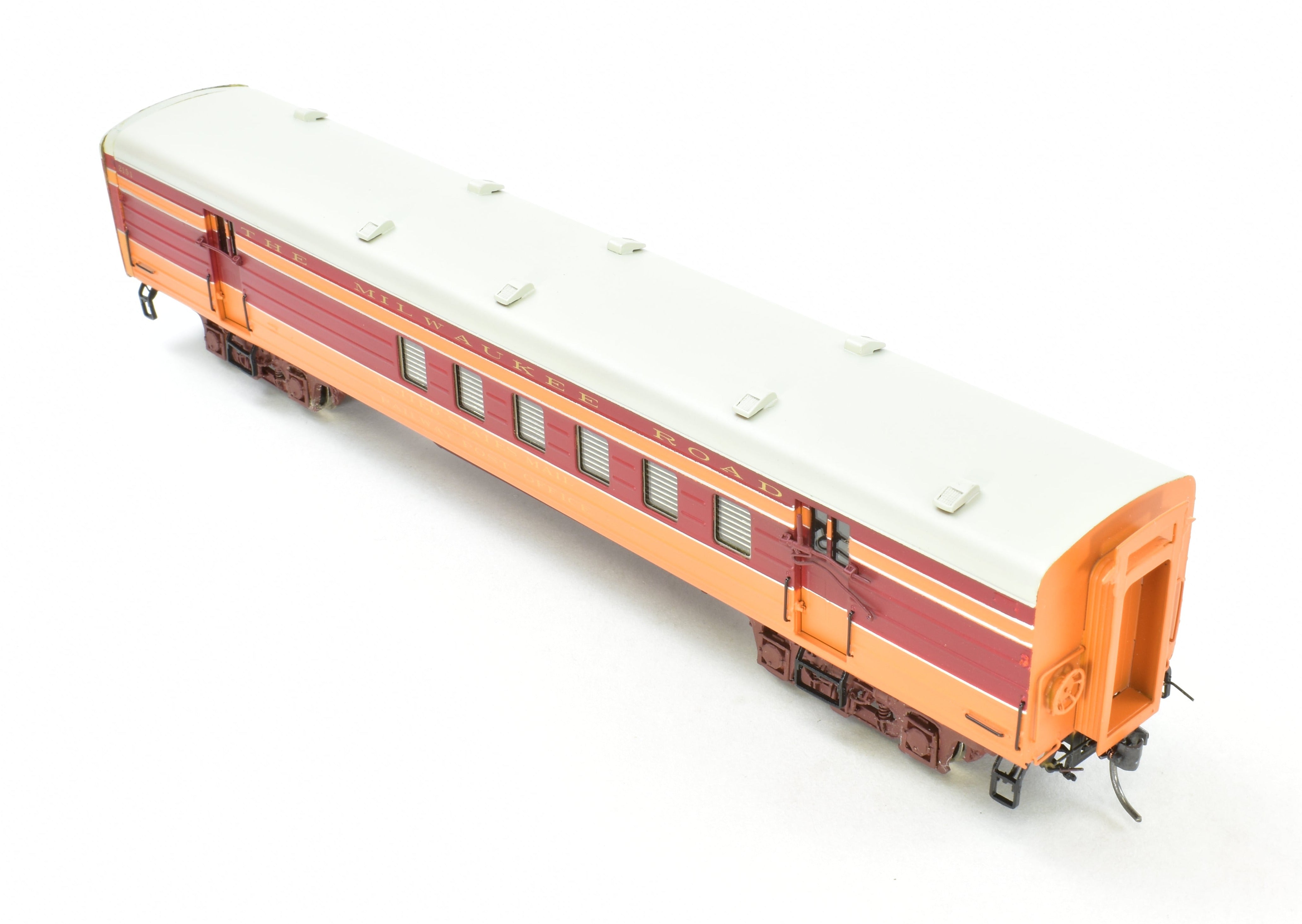 HO Brass Precision Scale Co. 1939 Milwaukee Road Hiawatha 60' Painted Railway Post Office Car
