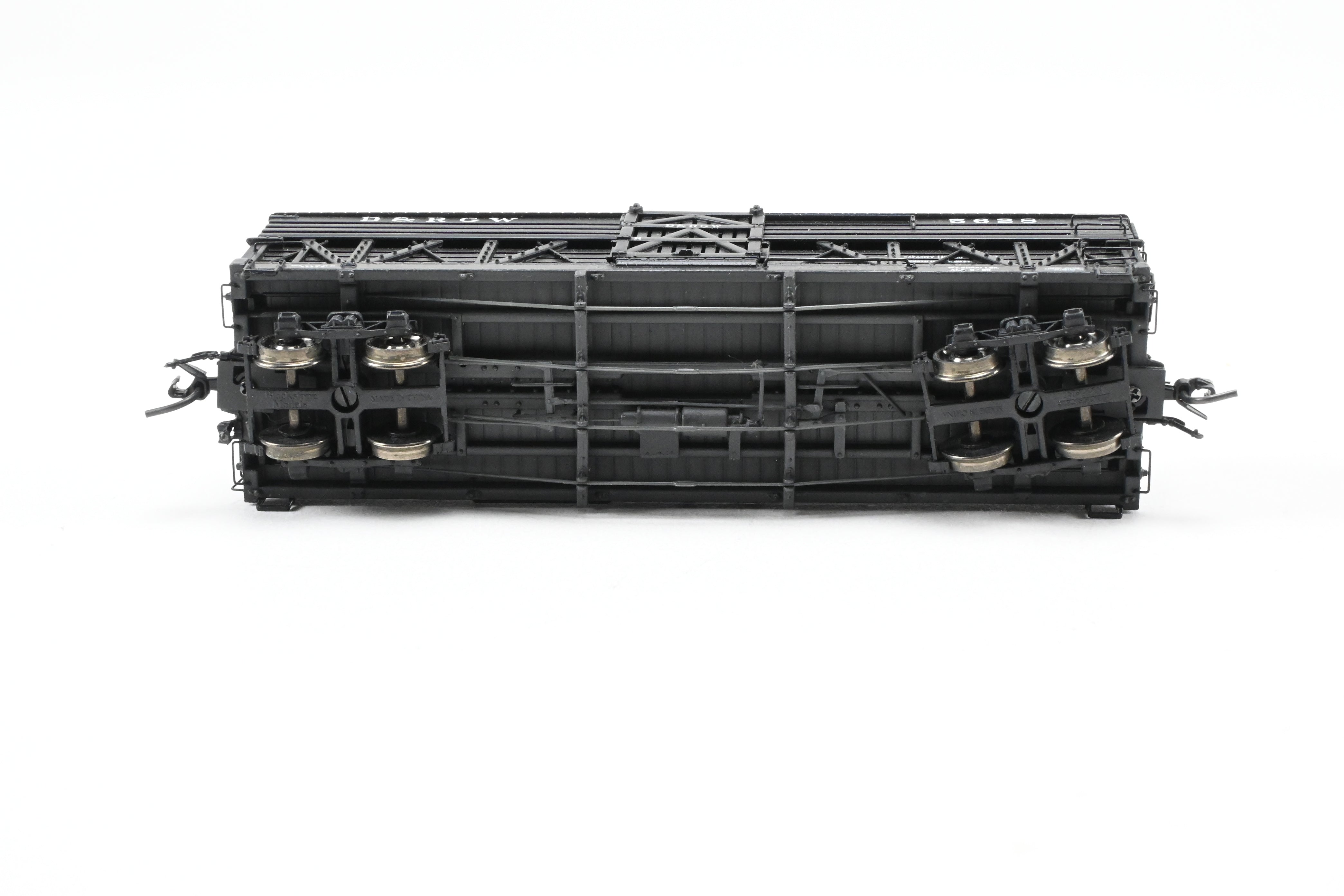 HOn3 Blackstone D&RGW - Denver & Rio Grande Western 30' Black Stock Car No. 5628