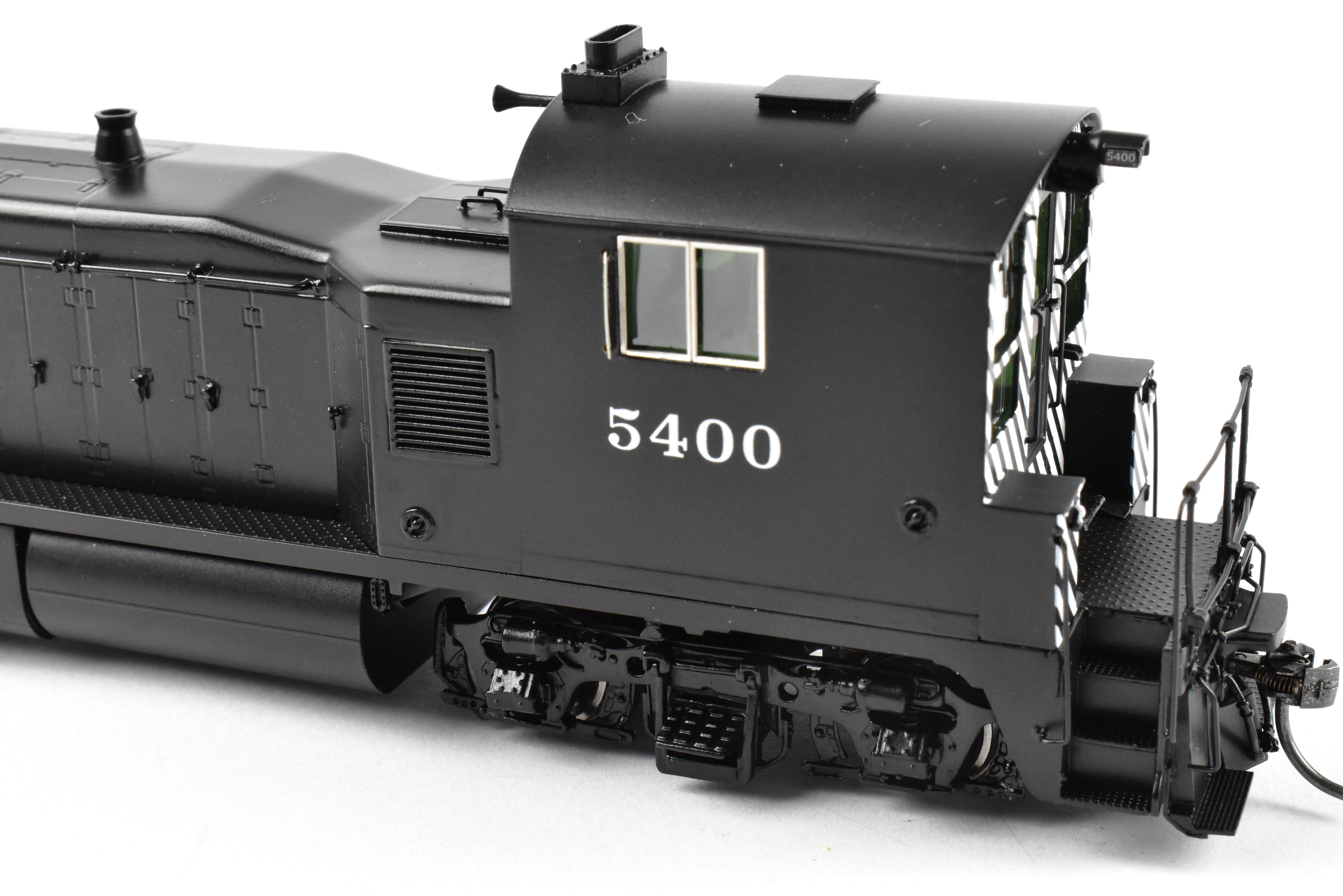 HO Scale Brass Division Point Great Northern EMD NW - 3 No.5400 As - Delivered Black w/White Chevrons