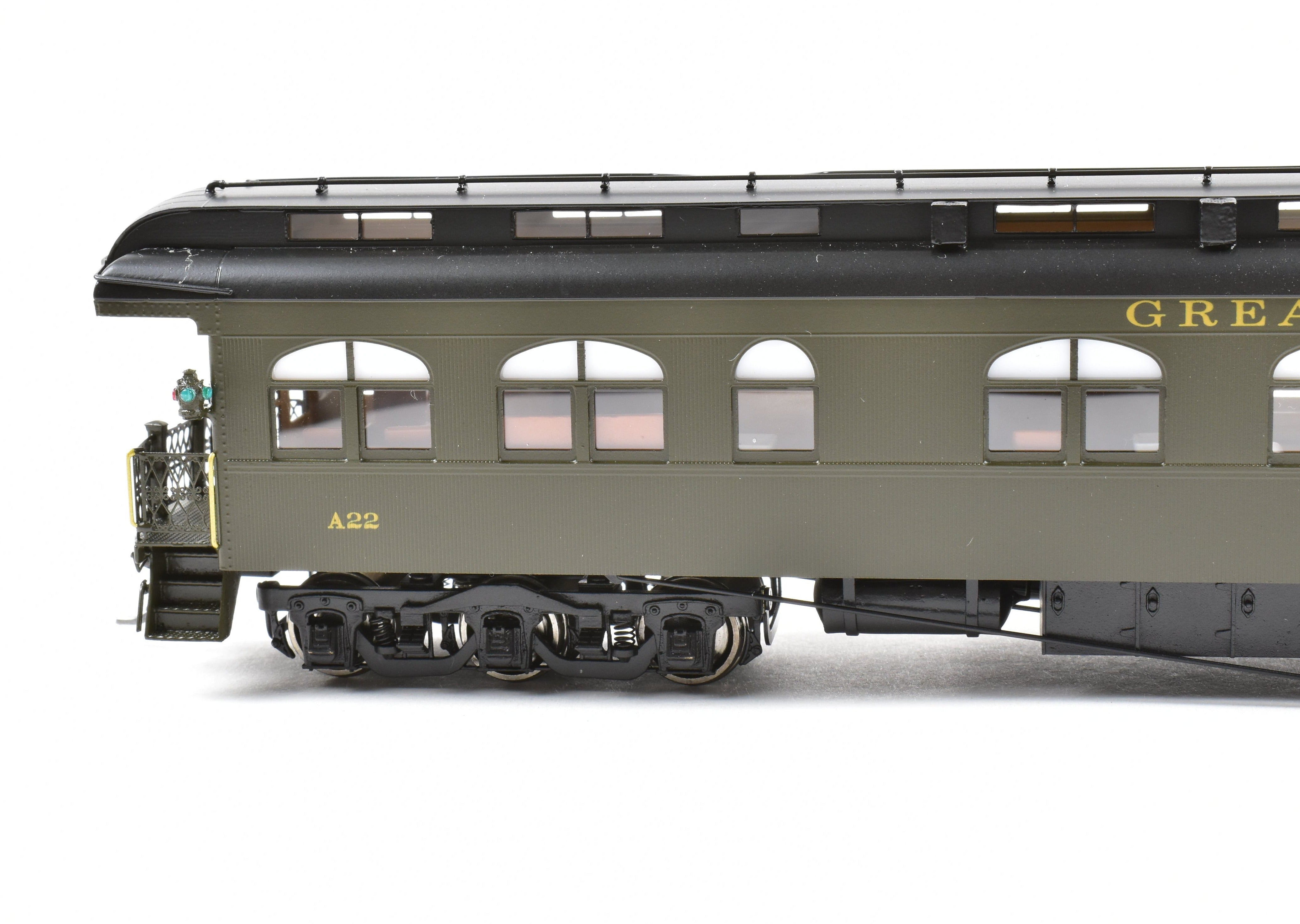 High - Quality HO Scale New Brass Model of North Bank Line (NBL) and Great Northern (GN) A22 Business Car with Wood Sides in Pullman Green for Model Train Enthusiasts