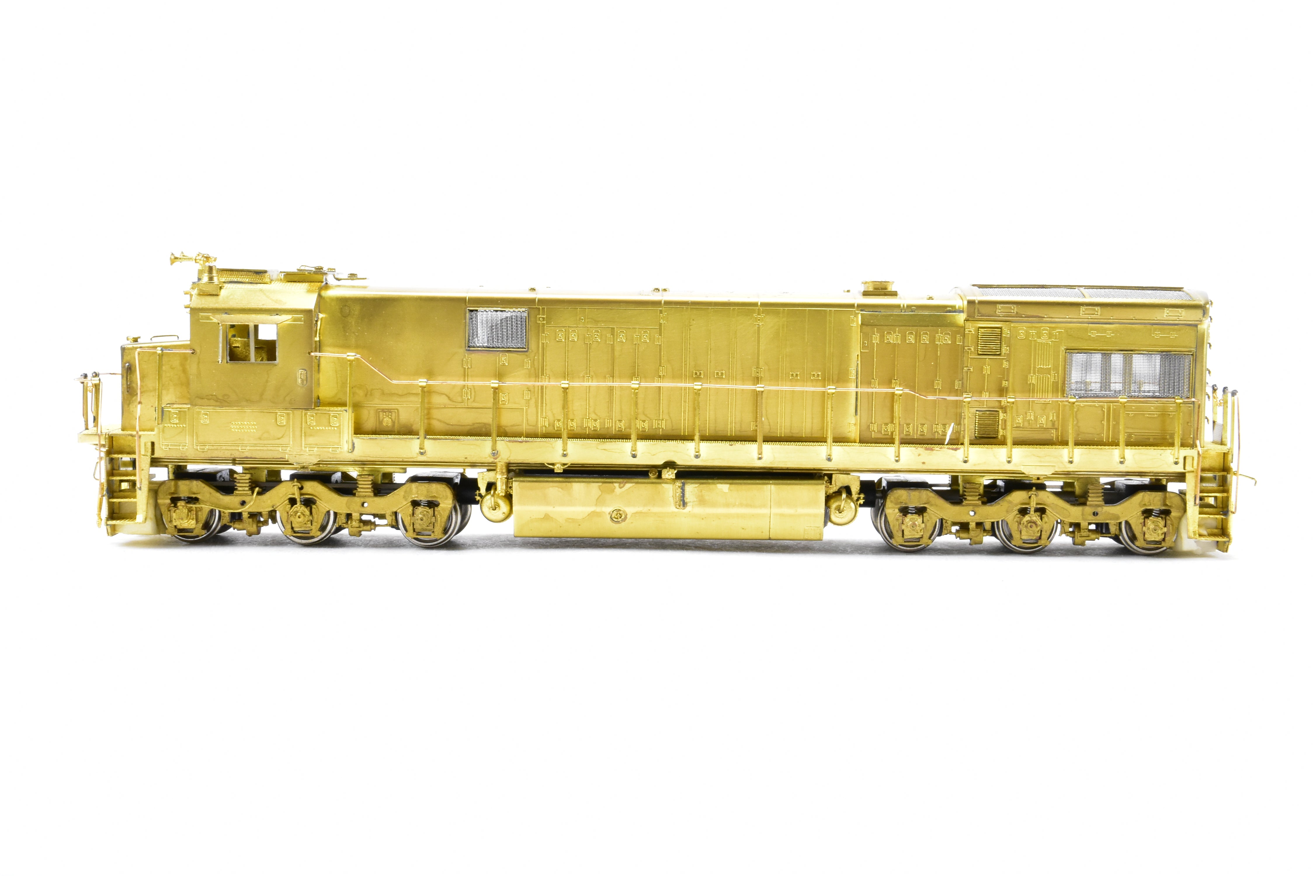 HO Scale Brass Locomotive Model - Overland Models, Inc. ATSF - Santa Fe GE U36C Rebuilt #9500