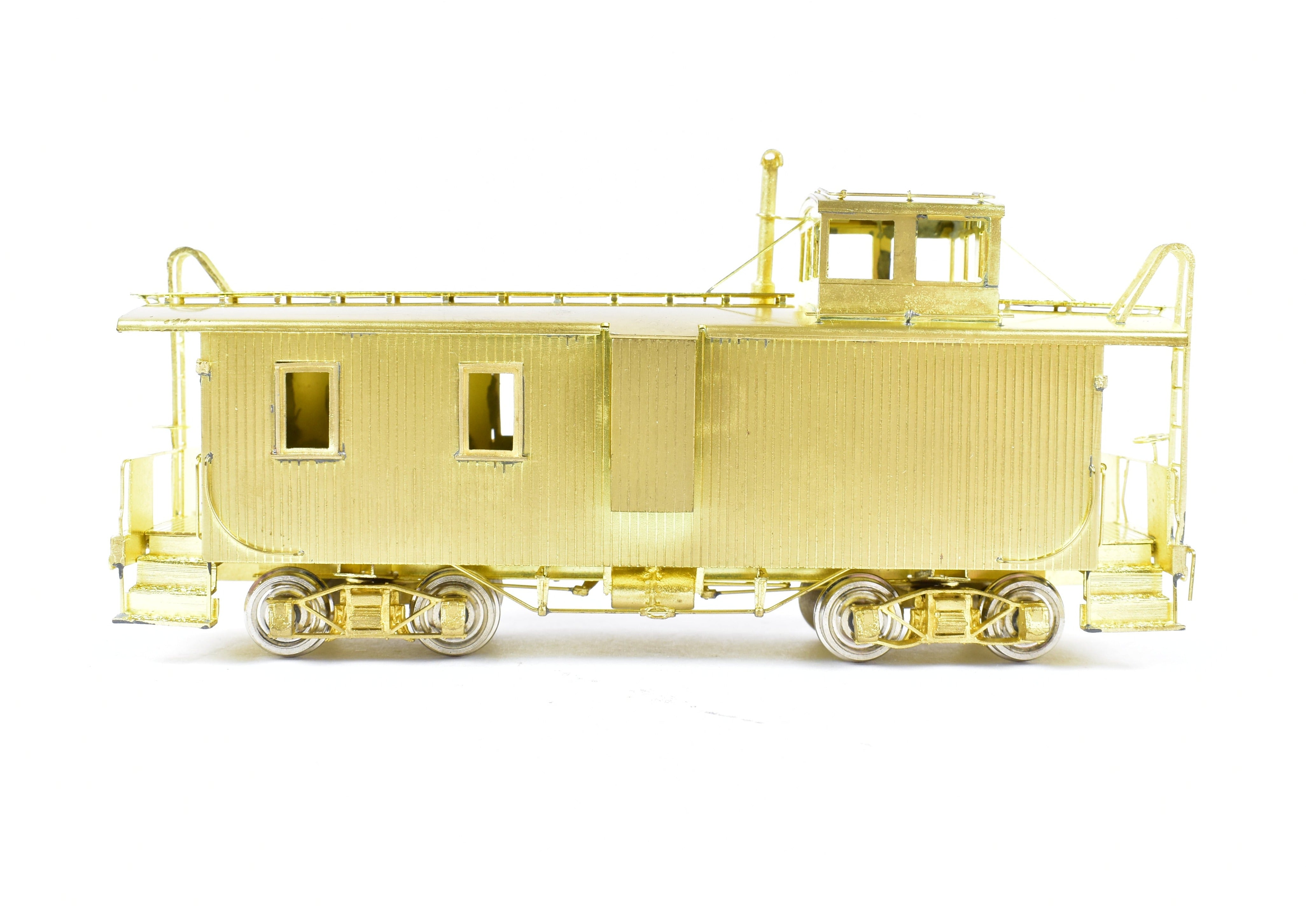 HO Scale Brass Canadian Pacific Railway Bay Window Wood Sheath Caboose by Van Hobbies