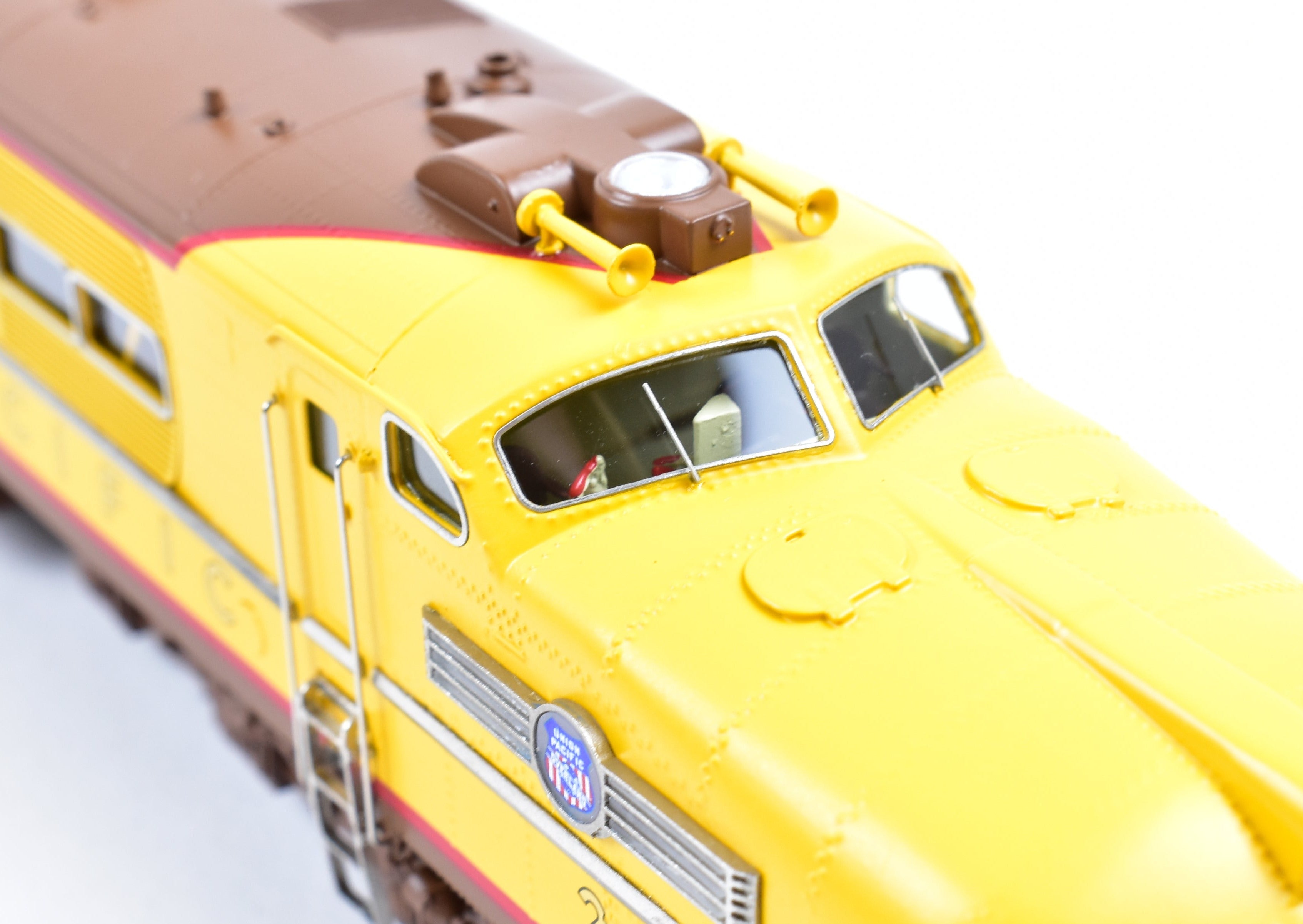 HO NEW DVP Brass Union Pacific GE No. 1 & 2 Steam Turbine Set - Last One!