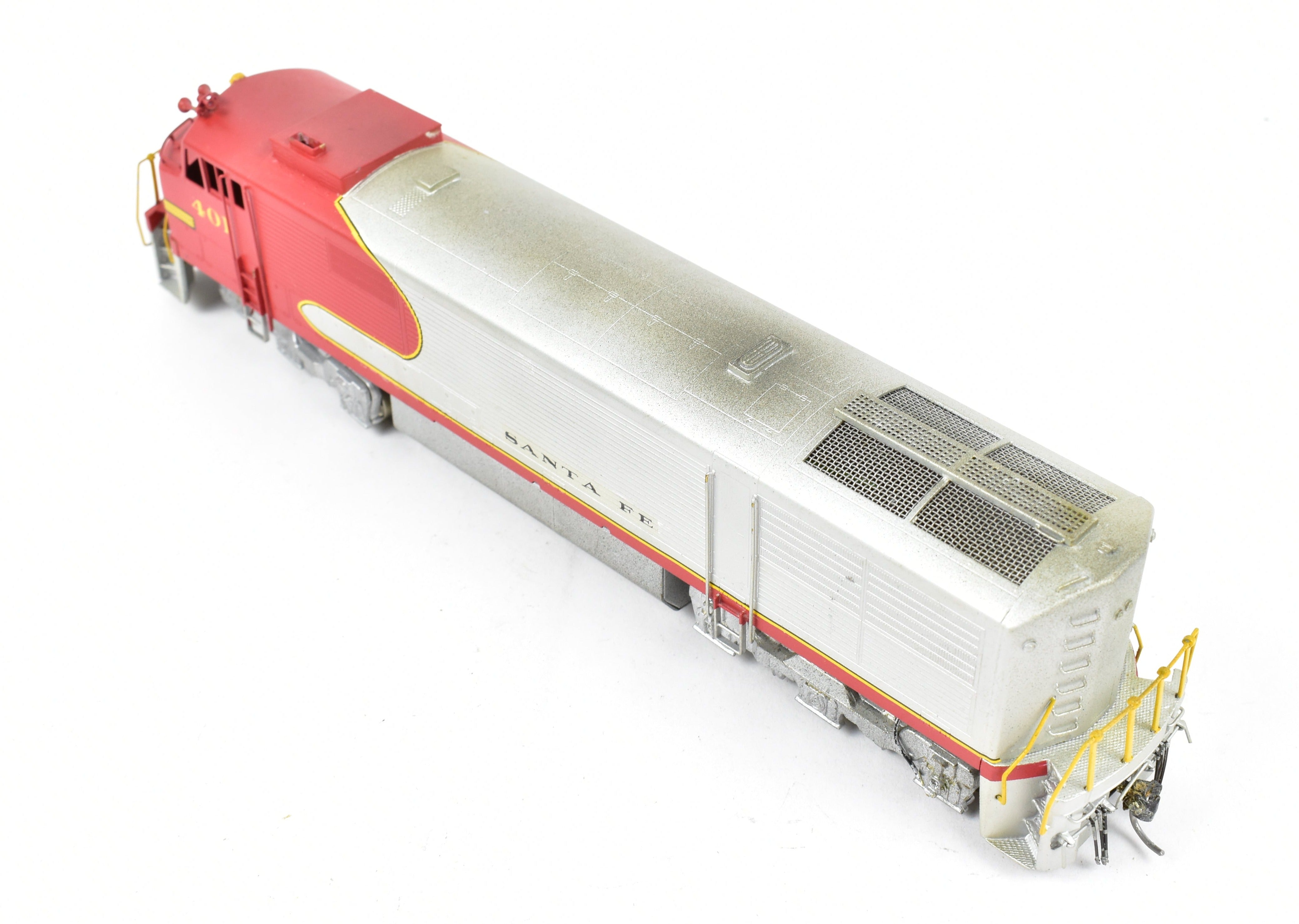 HO Scale Brass Hallmark Models ATSF - Santa Fe GE U30CG Cowl Passenger Diesel Locomotive with Custom Painting and Detailing