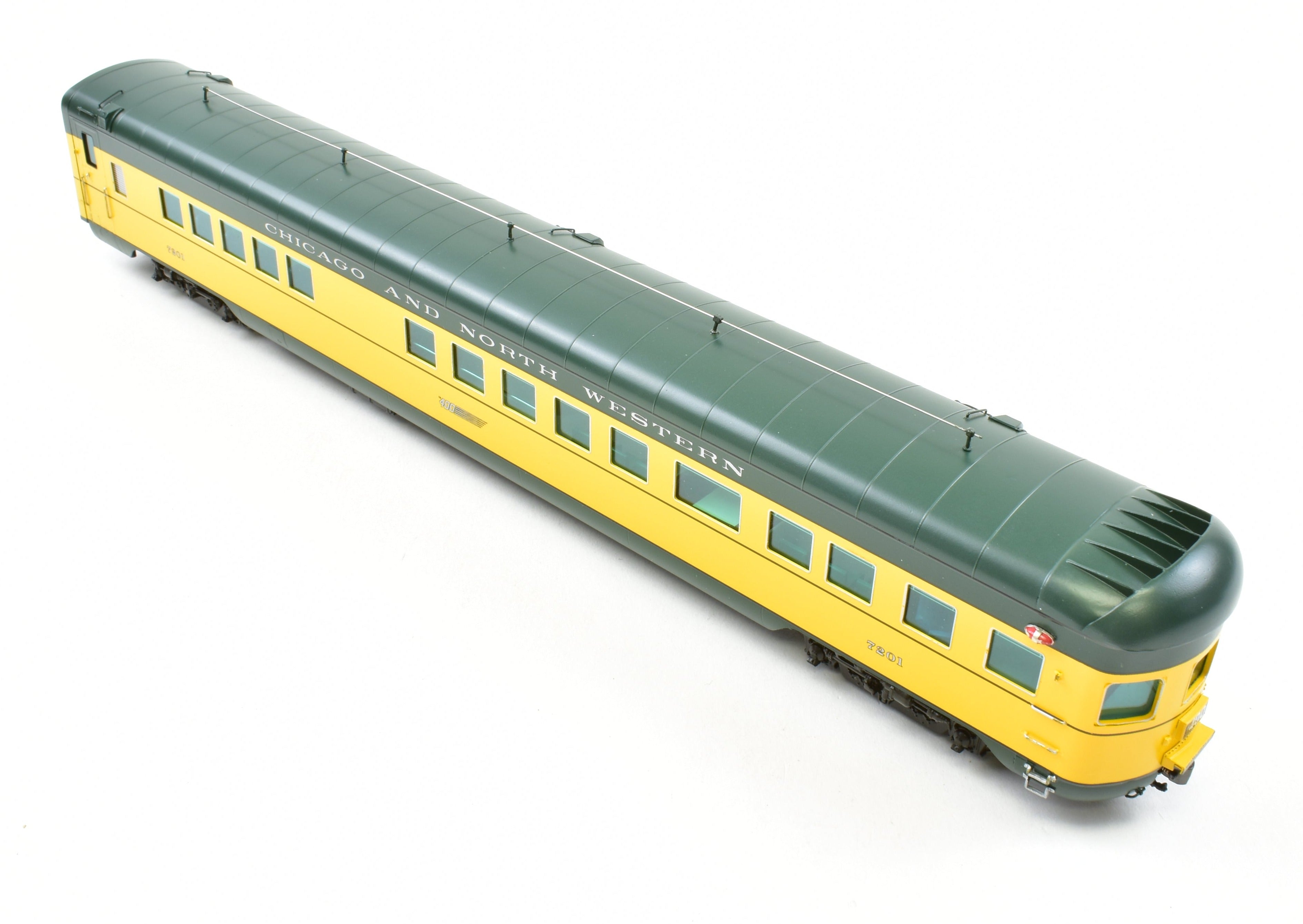 HO Scale Brass C&NW - Chicago and North Western 400 Observation FP 7201 Railway Classic Model