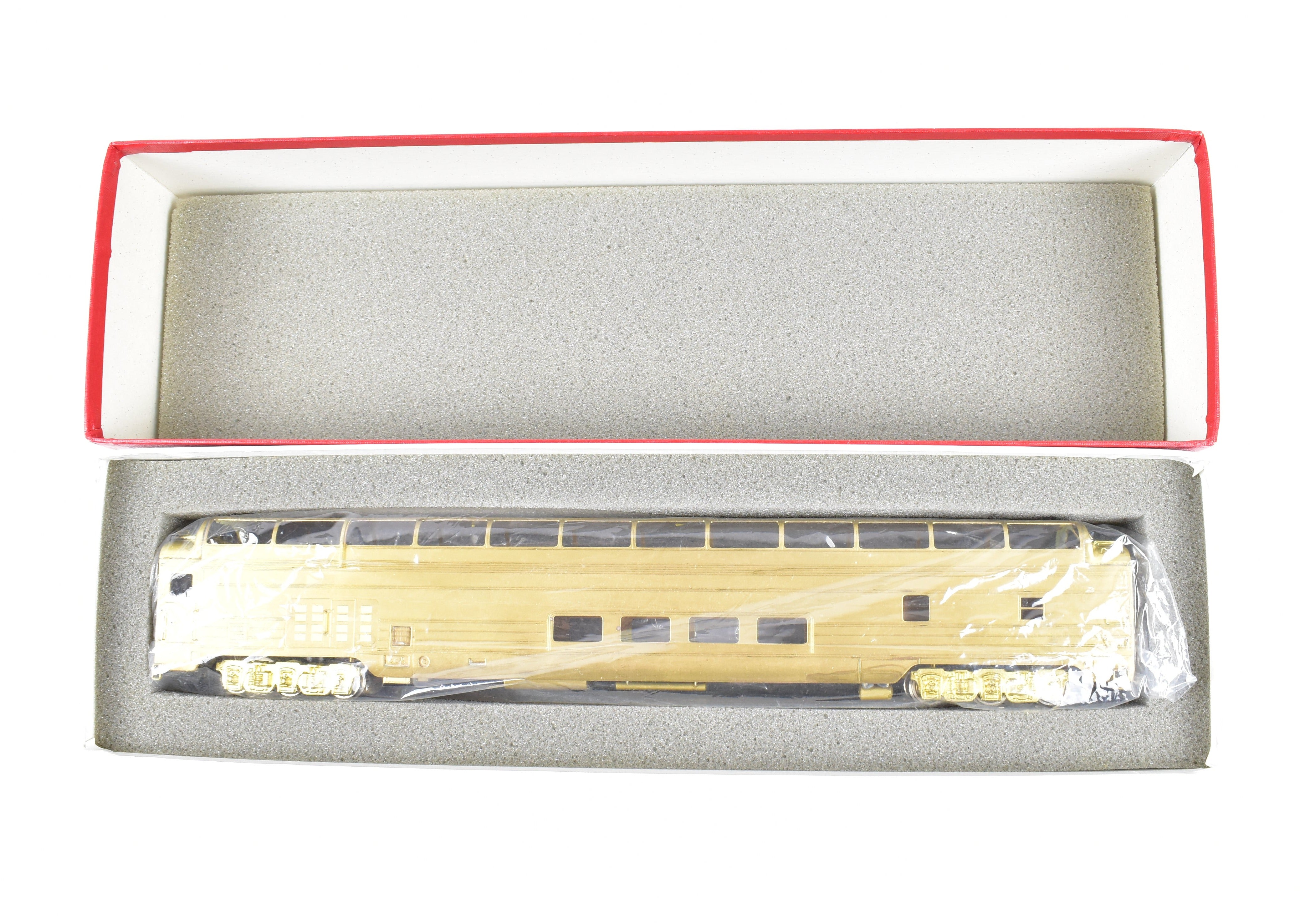 HO Scale Brass S. Soho & Co. Great Northern Empire Builder #1390 View Series Dome Lounge Model Train Car