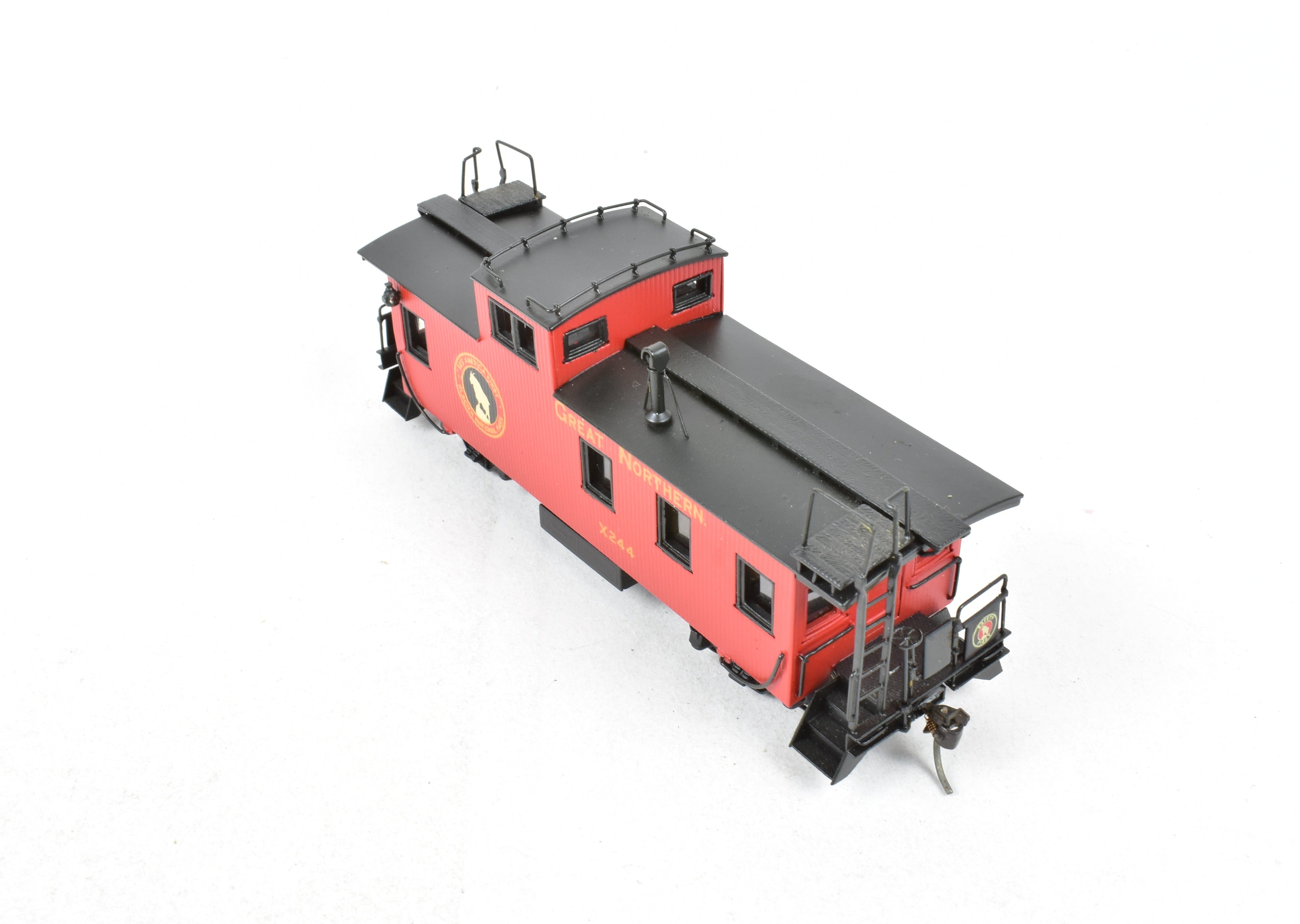 HO Scale Brass 30' Wood Sides Caboose Model by Overland Models, Inc. (OMI) for Great Northern with Incorrect Original Box