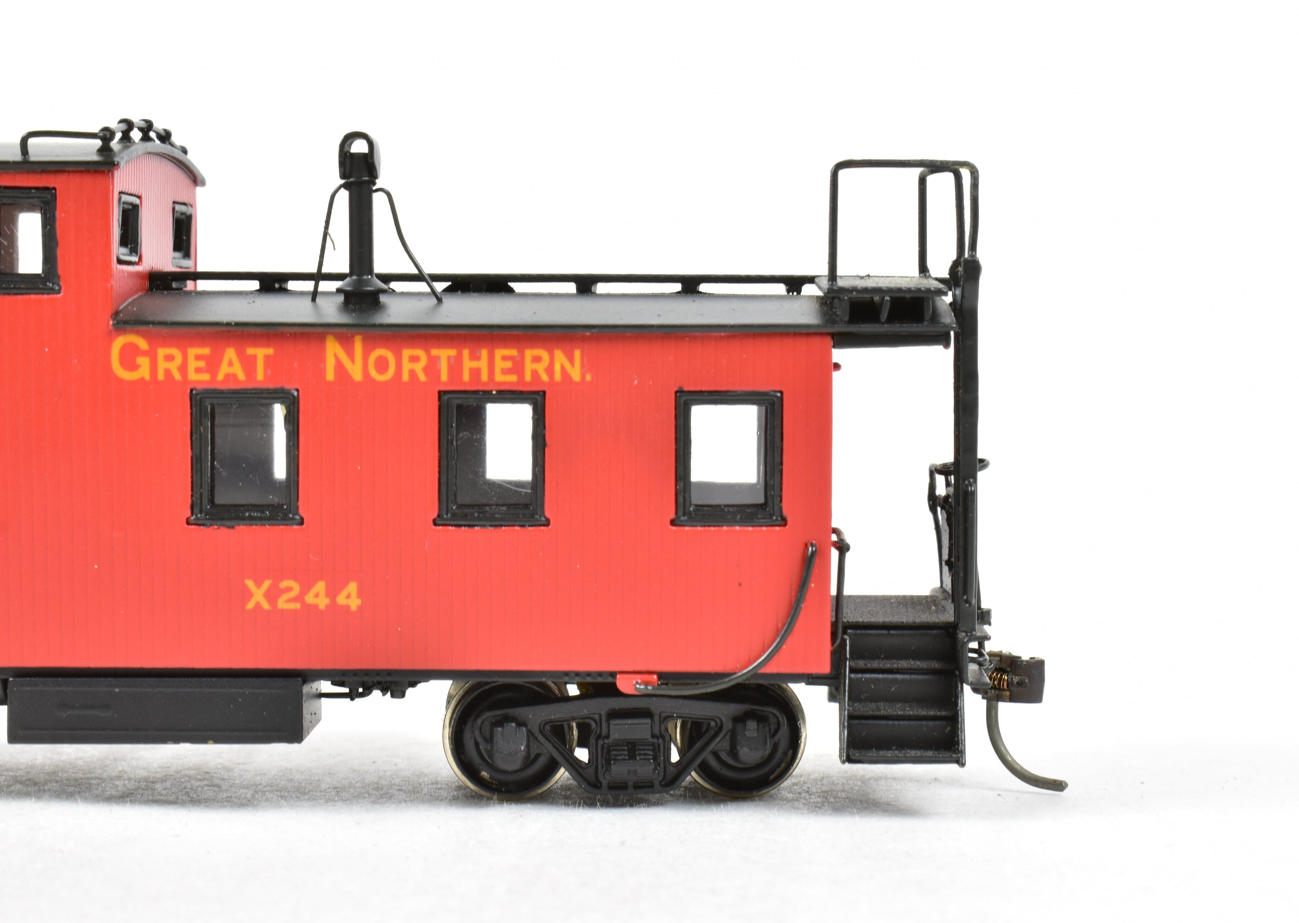 HO Scale Brass 30' Wood Sides Caboose Model by Overland Models, Inc. (OMI) for Great Northern with Incorrect Original Box