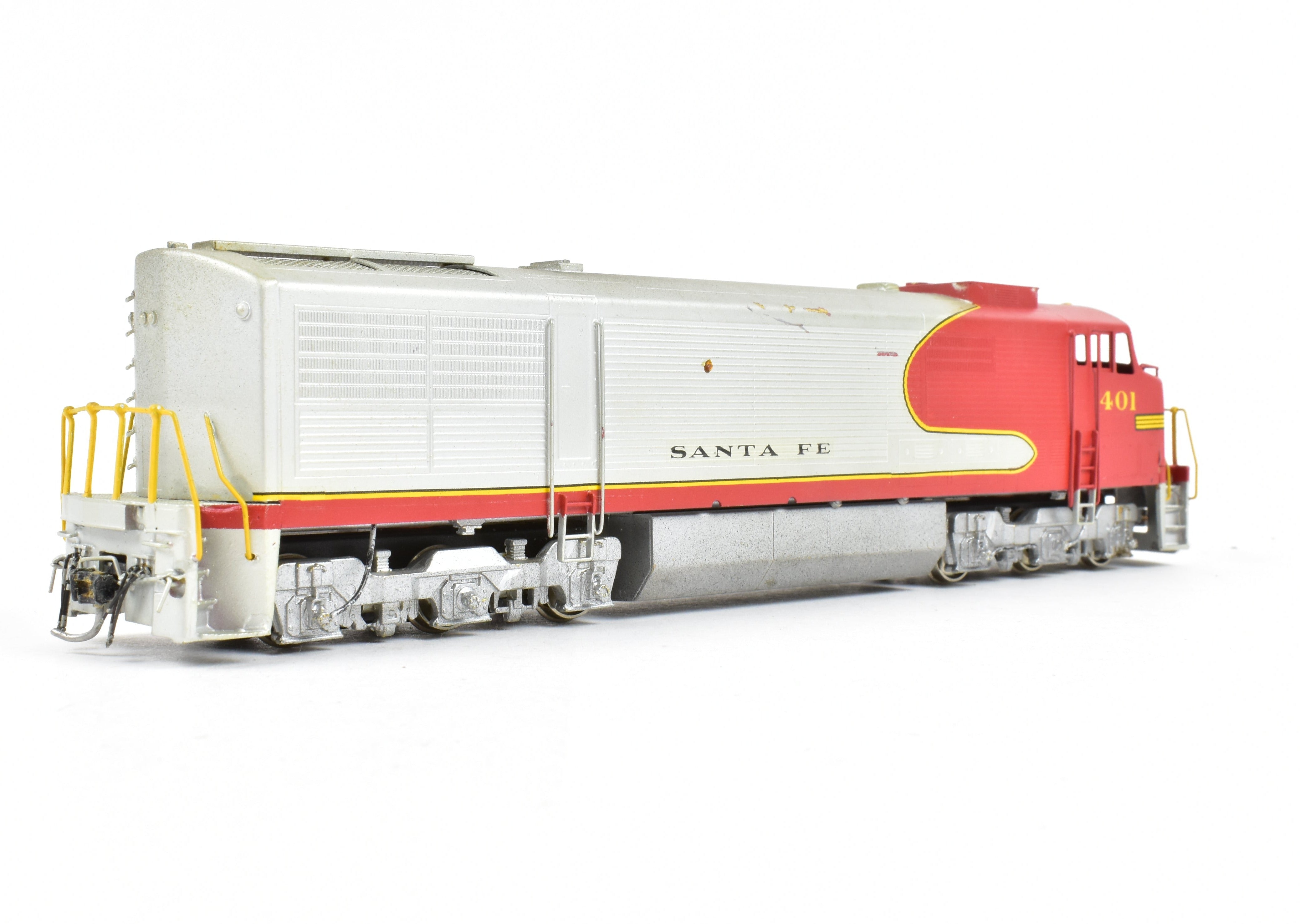 HO Scale Brass Hallmark Models ATSF - Santa Fe GE U30CG Cowl Passenger Diesel Locomotive with Custom Painting and Detailing