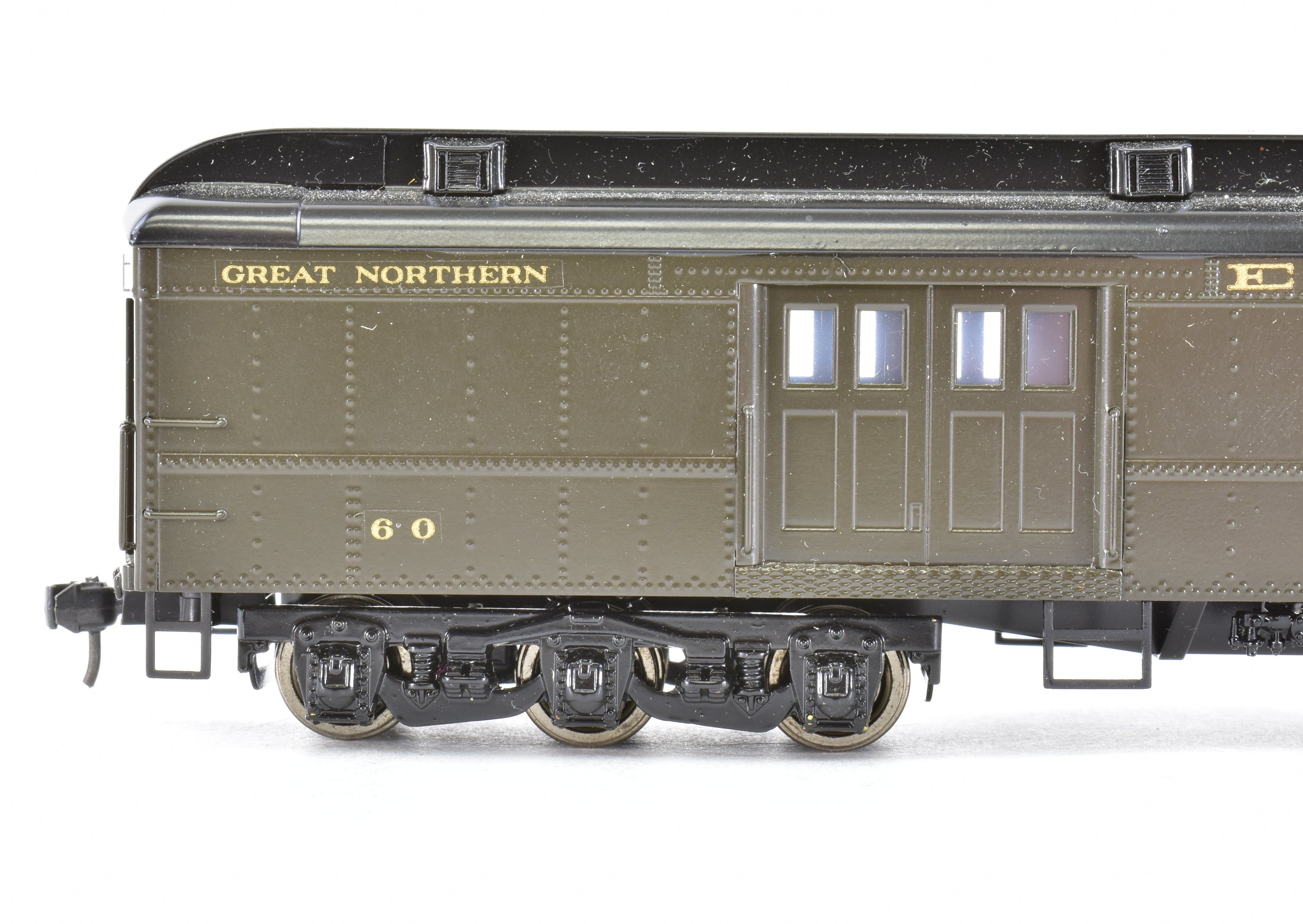 HO Scale Brass Oriental Limited Great Northern 1935 Empire Builder Baggage Mail Express Model with Custom Painting