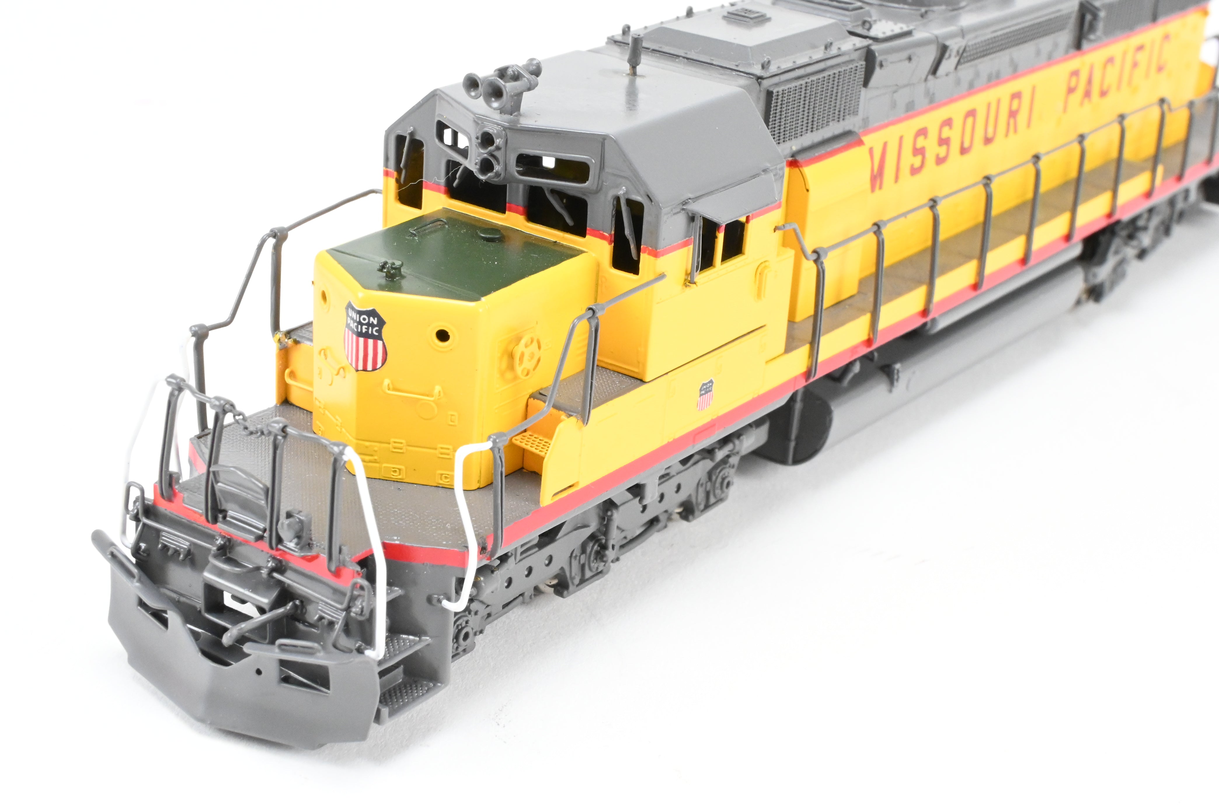 HO Scale Brass E&P Associates Missouri Pacific EMD SD - 40 - 2 Freight Locomotive Model with Factory Lettering but No Number