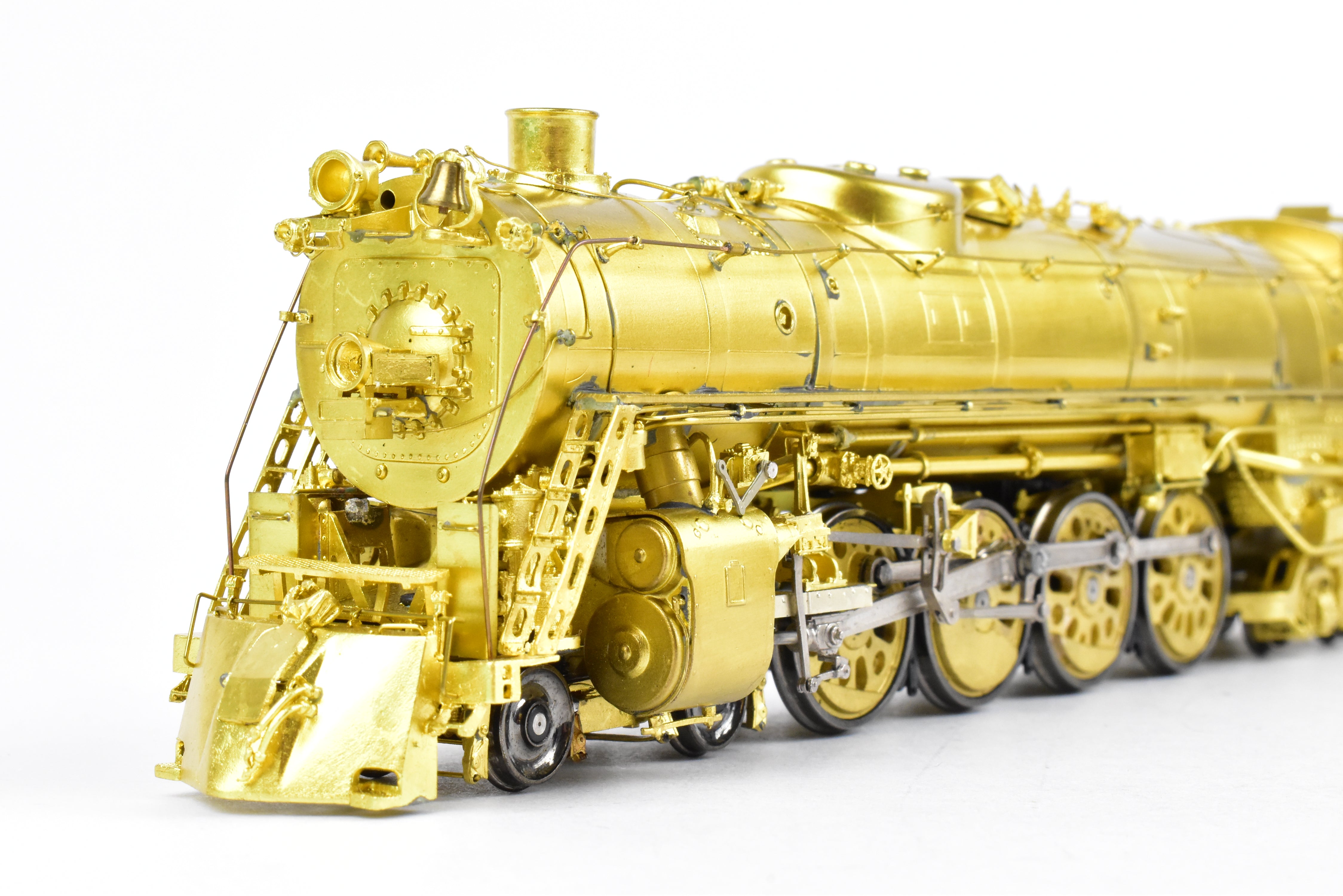 HO Scale Brass Model Train - Overland Models, Inc. MILW - Milwaukee Road S2a Class 4-8-4 Steam Locomotive with Squared Boiler Front, as Rebuilt, Close Domes