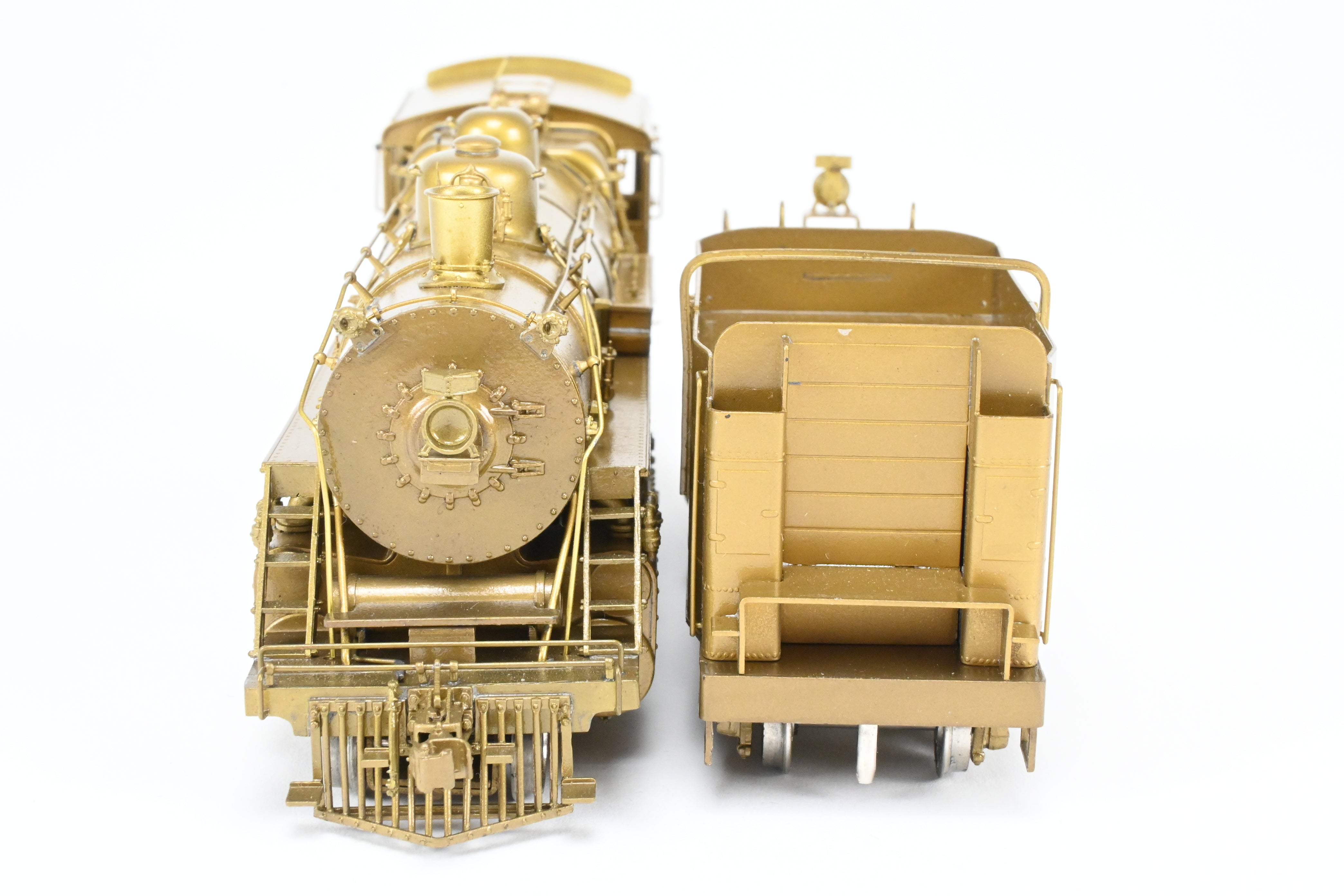 HO Scale Brass PFM SKI Great Northern O - 1 2 - 8 - 2 3000 Series Rectangular Tender Model